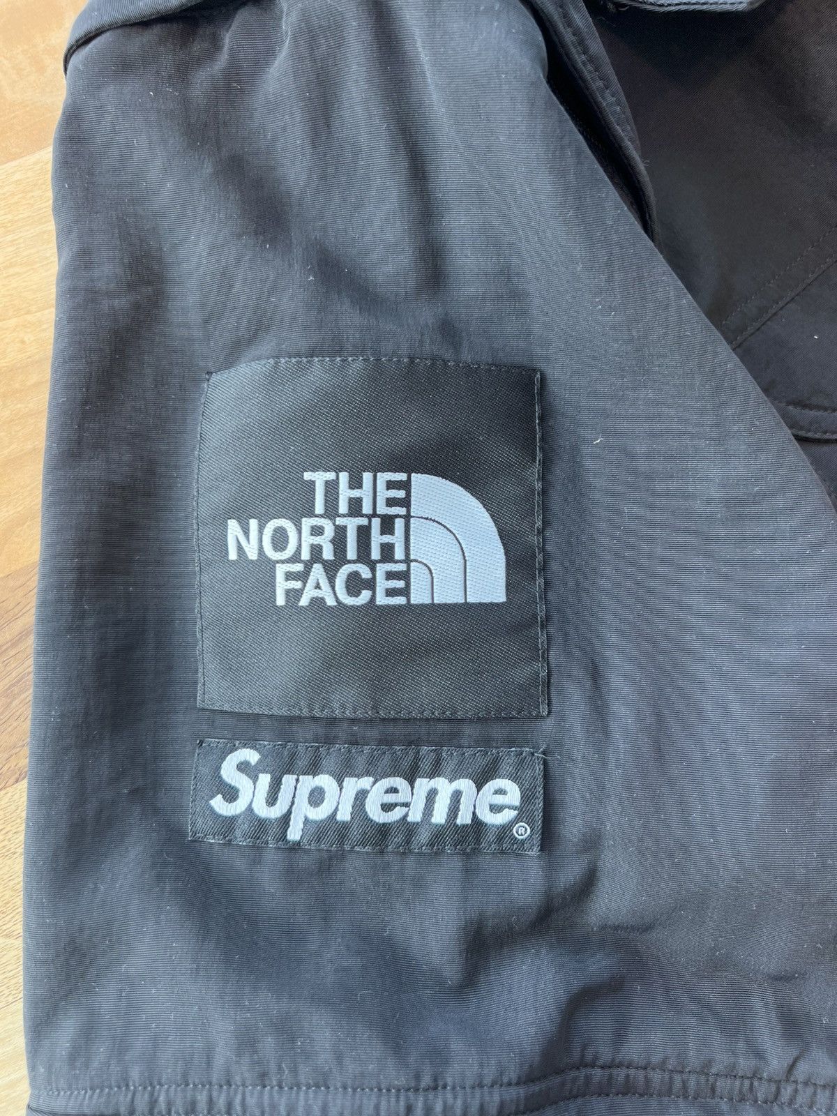 Supreme × The North Face Supreme x The North Face Cargo Jacket Size US L / EU 52-54 / 3 - 10 Thumbnail
