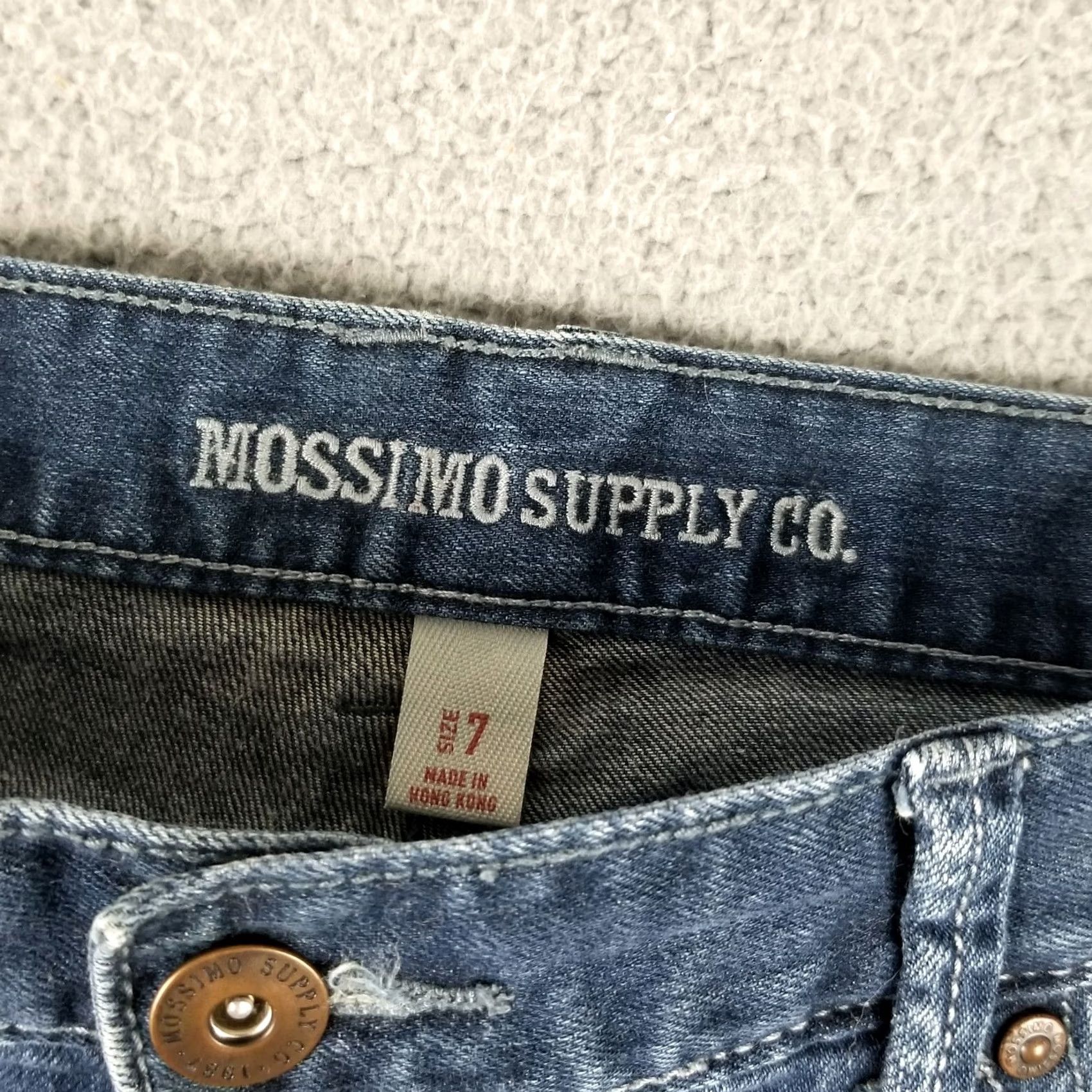 Mossimo Mossimo Supply Co Jeans Juniors 7 Crop Mid Rise Blue Denim Cuffed Whiskers 30X21 Womens Girls Knit Denim Zip Button - Size 28" / US 6 / IT 42 - 2 Thumbnail