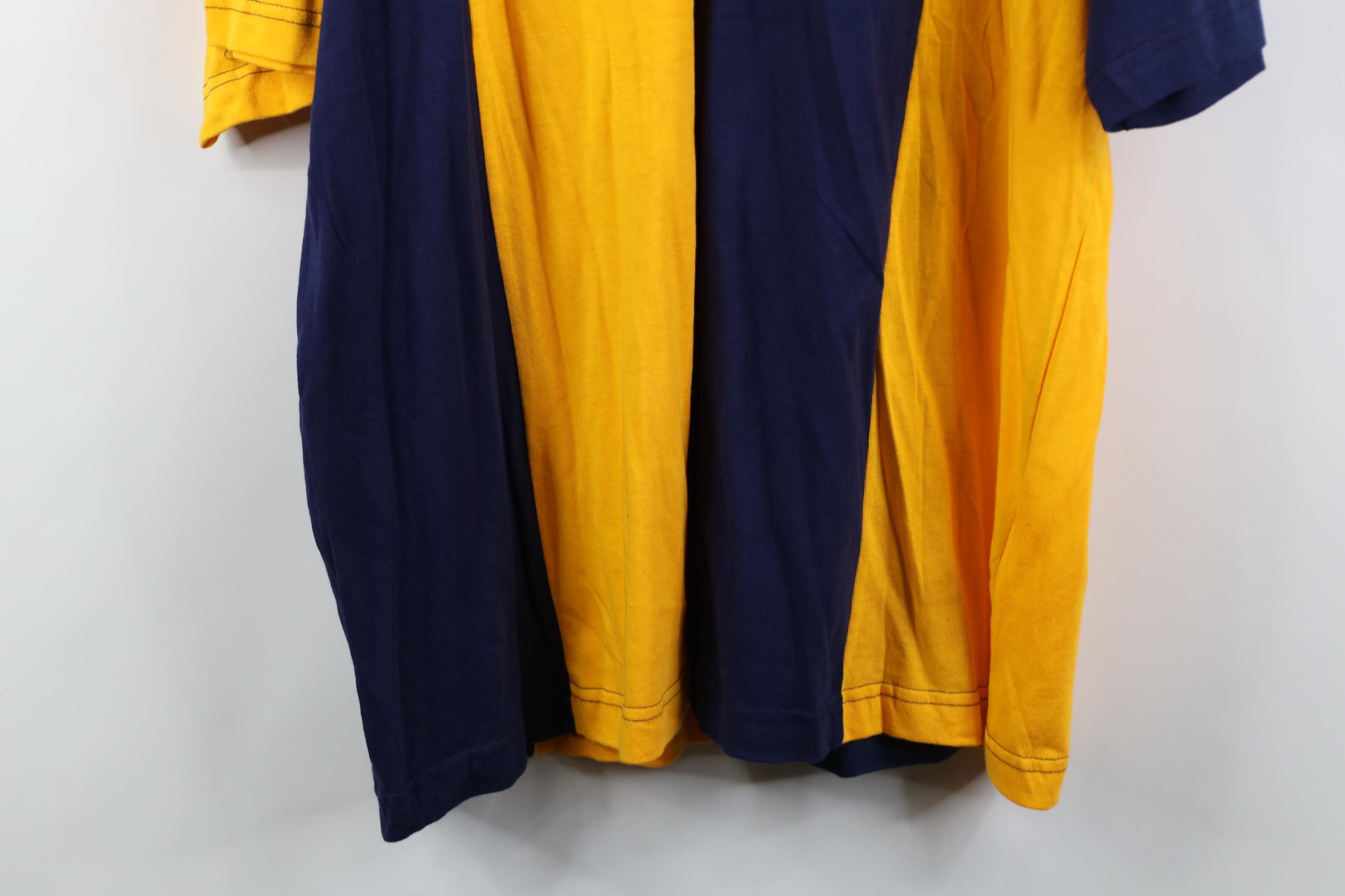 Vintage Deadstock Vintage 90s Block Short Sleeve Hooded T-Shirt Size US XL / EU 56 / 4 - 11 Thumbnail
