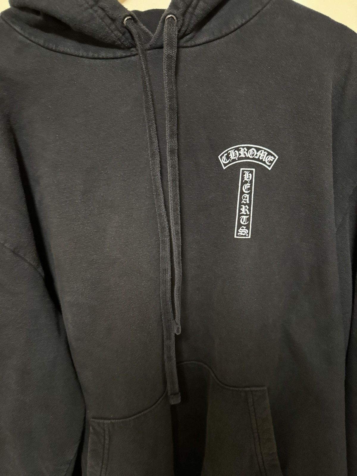 Chrome Hearts Chrome Hearts T Logo USA Shoulder Hoodie ‘Black’ Size US XL / EU 56 / 4 - 9 Thumbnail