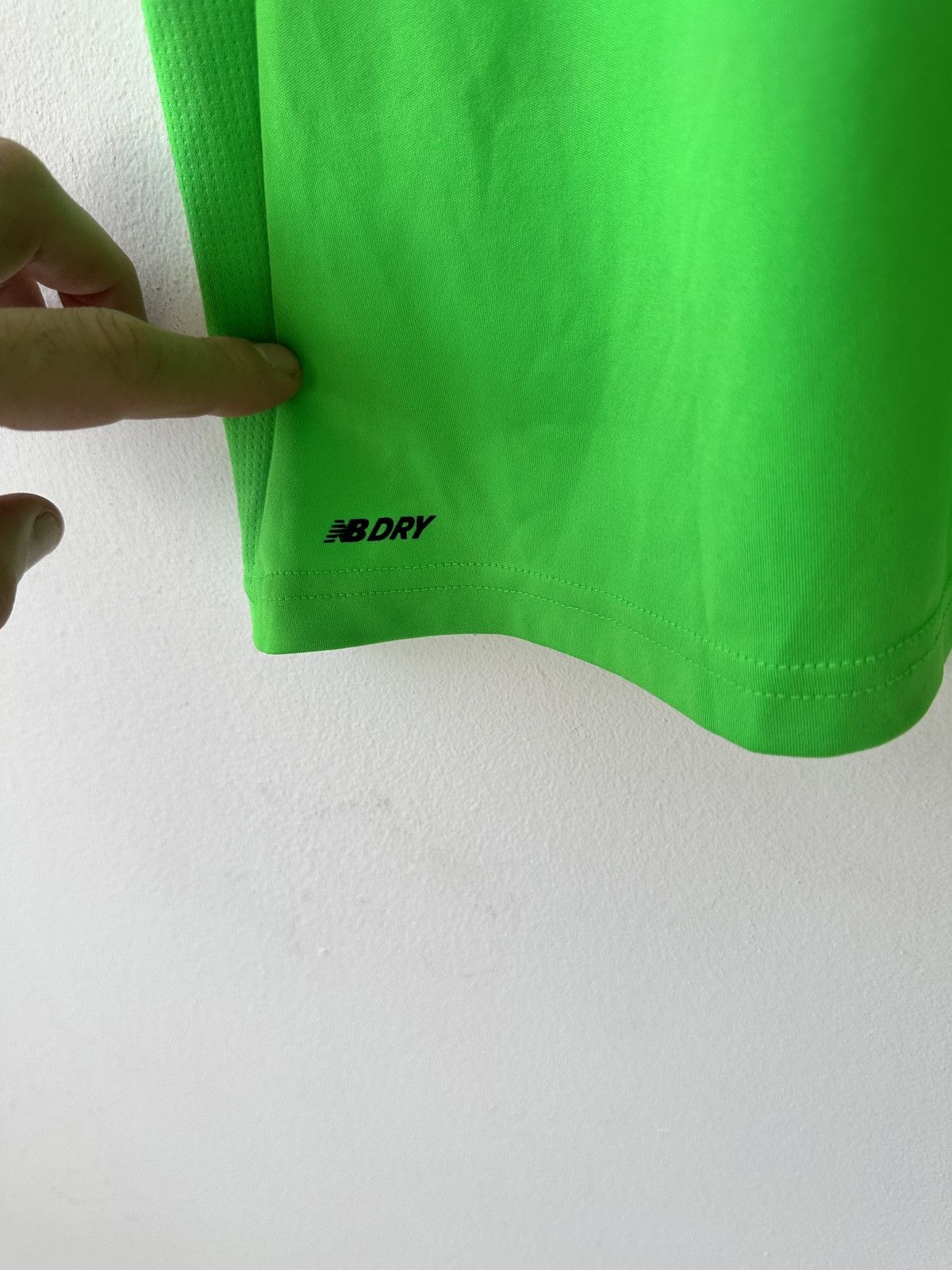 New Balance Ireland football jersey soccer New Balance size M Size US M / EU 48-50 / 2 - 5 Thumbnail