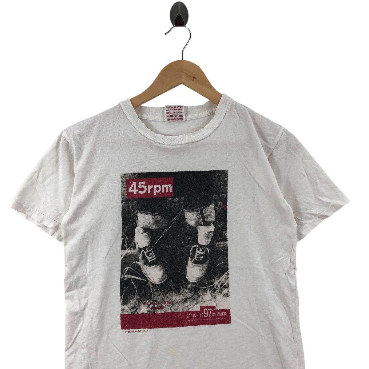 45rpm Vintage 1997 Spring Summer 45RPM STUDIO Distressed T-Shirt Size S / US 4 / IT 40 - 2 Thumbnail