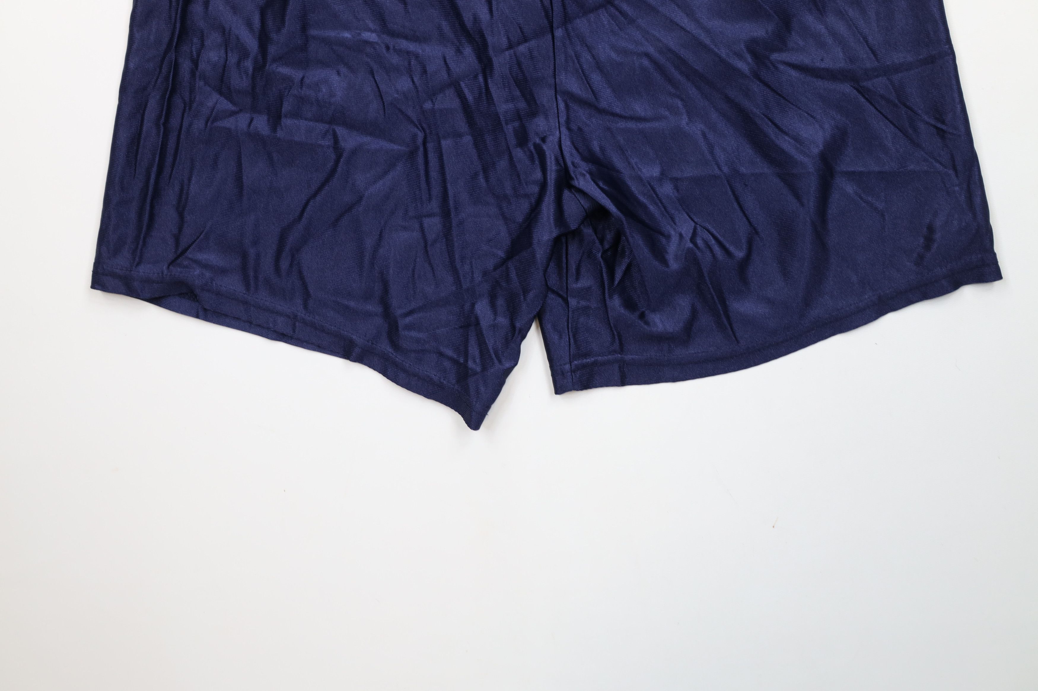 Vintage Vintage 90s Wilson Nylon Basketball Shorts Navy Blue USA Size US 34 / EU 50 - 13 Thumbnail