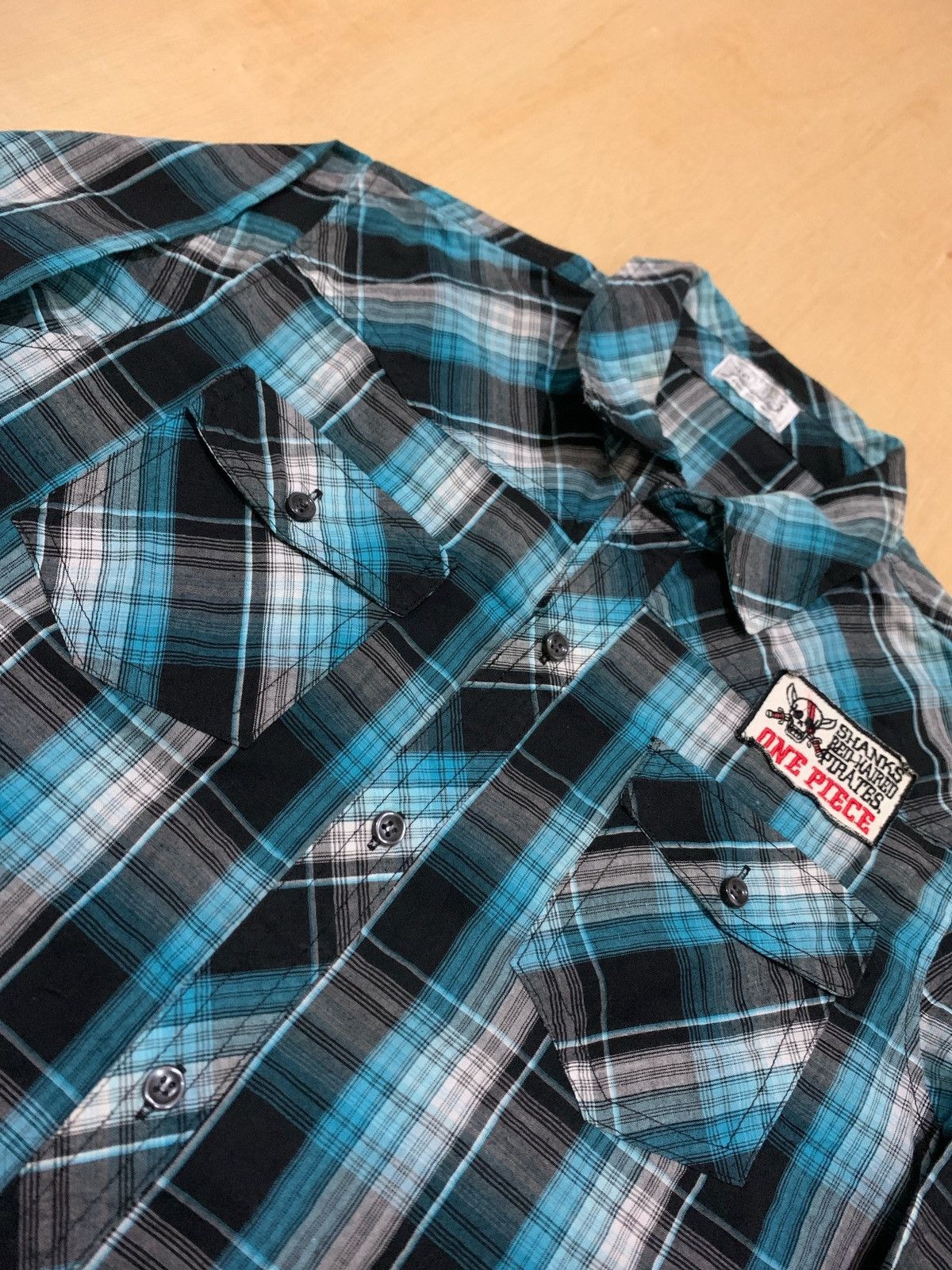Hysteric Glamour × Japanese Brand × One Piece Y2k One Piece Red Baired Pirates Shirt Size US M / EU 48-50 / 2 - 5 Thumbnail
