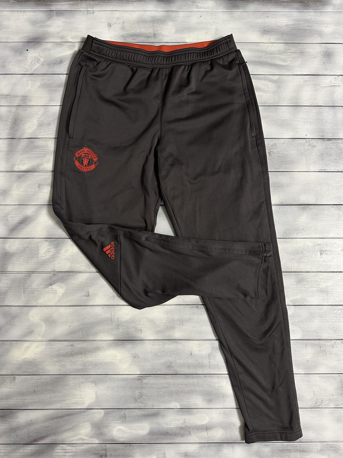 Adidas Rare Pants Adidas Manchester United Soccer Football Size US 30 / EU 46 - 1 Thumbnail