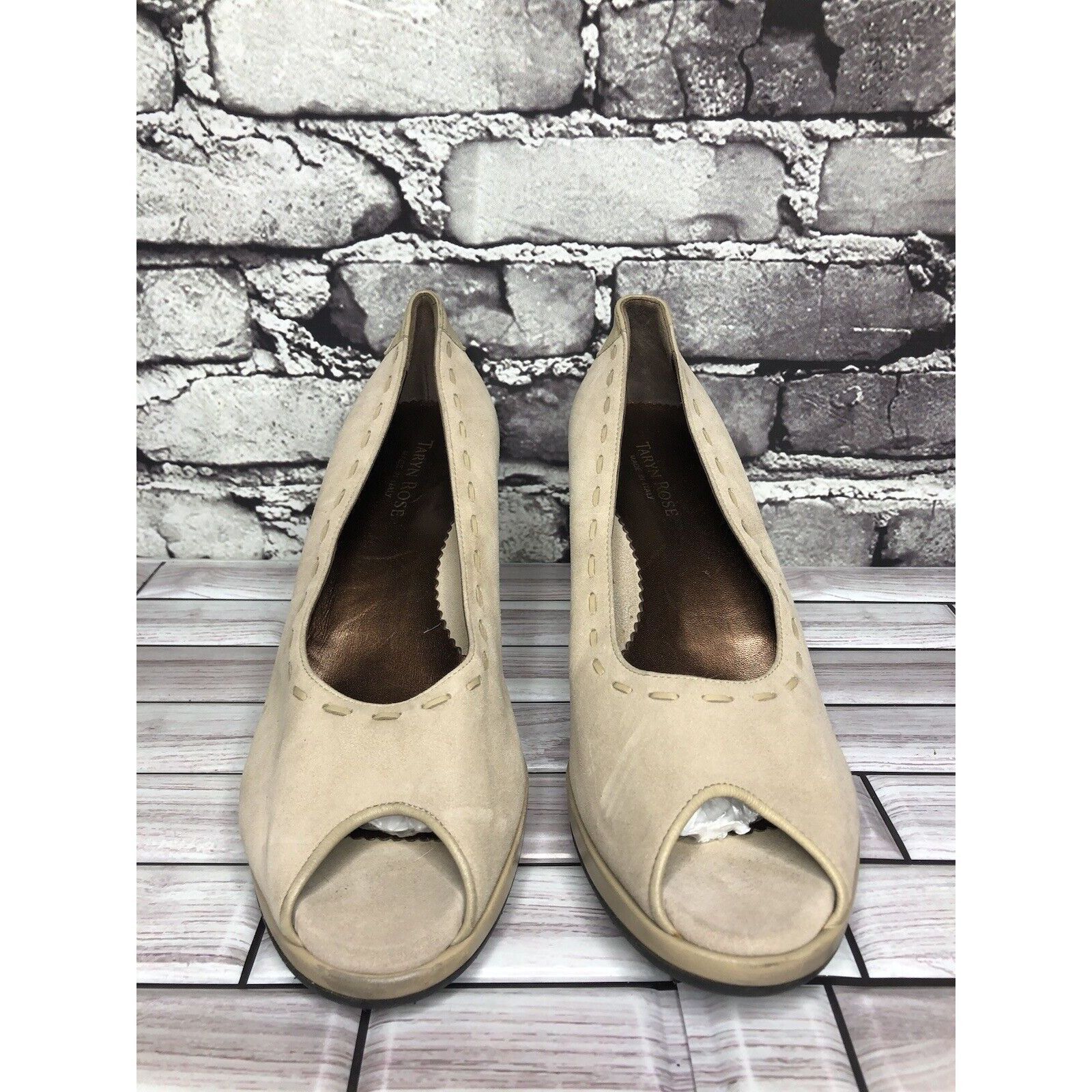 Other Taryn Rose Beige Suede Leather Peep Toe Dress High Wedges Wo Size US 9 / IT 39 - 23 Thumbnail