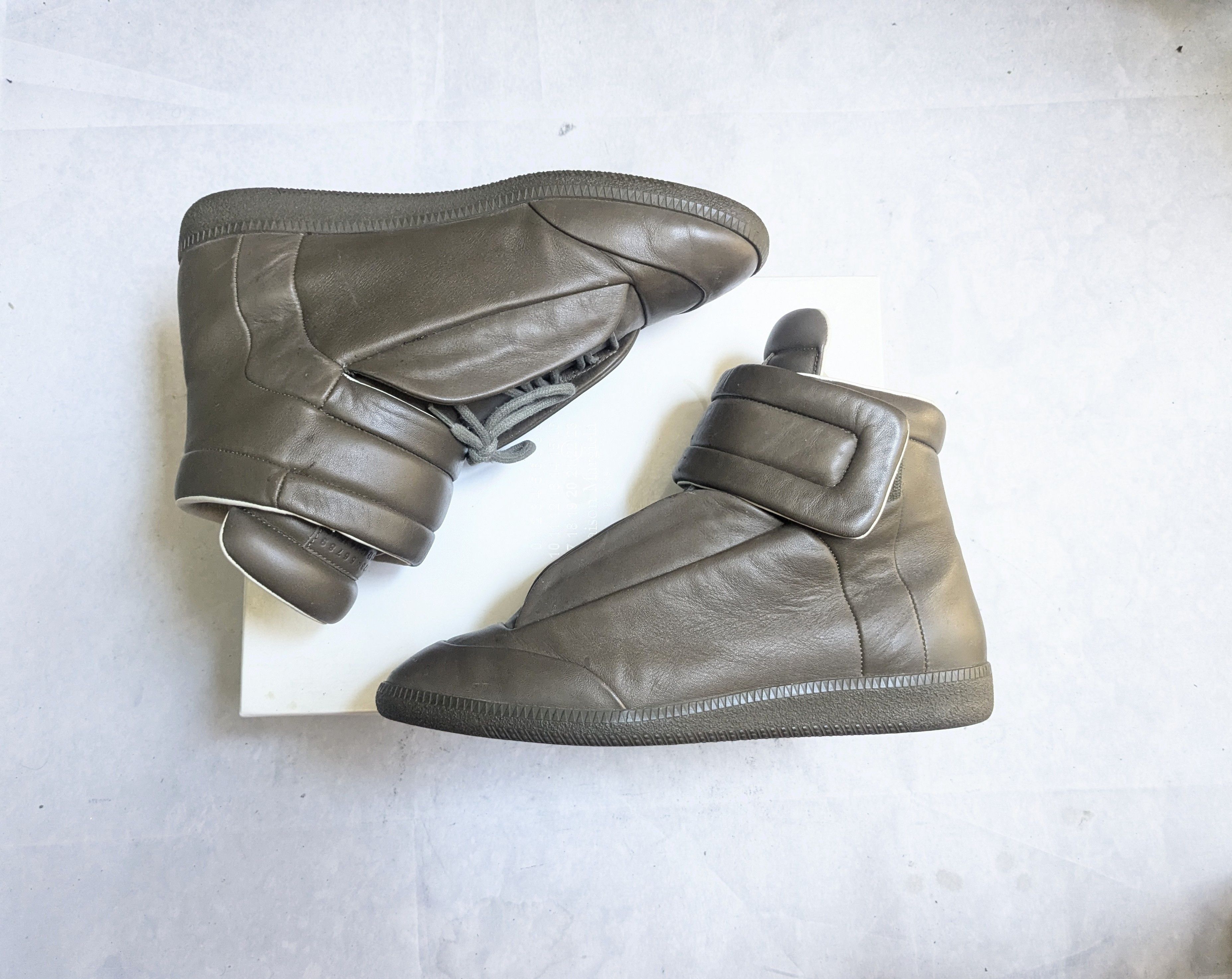 Maison Margiela Maison Margiela Future Olive Green 10 43 Leather High Tops Size US 10 / EU 43 - 1 Thumbnail