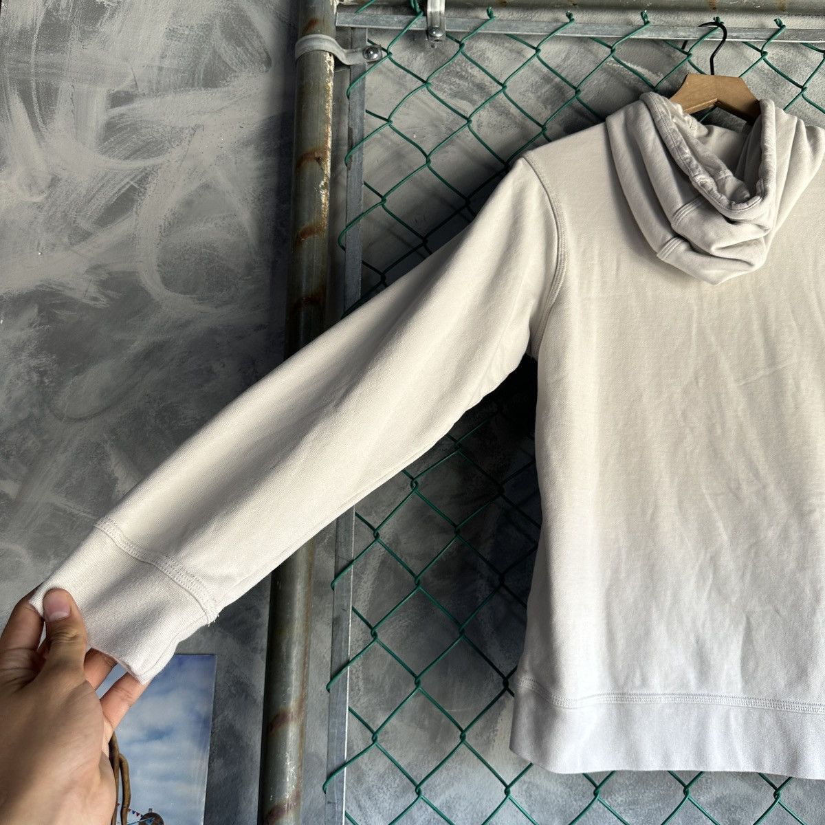 Nike Nike Men's Cotton Pullover Hoodie | Size M | Cream Size US M / EU 48-50 / 2 - 8 Thumbnail
