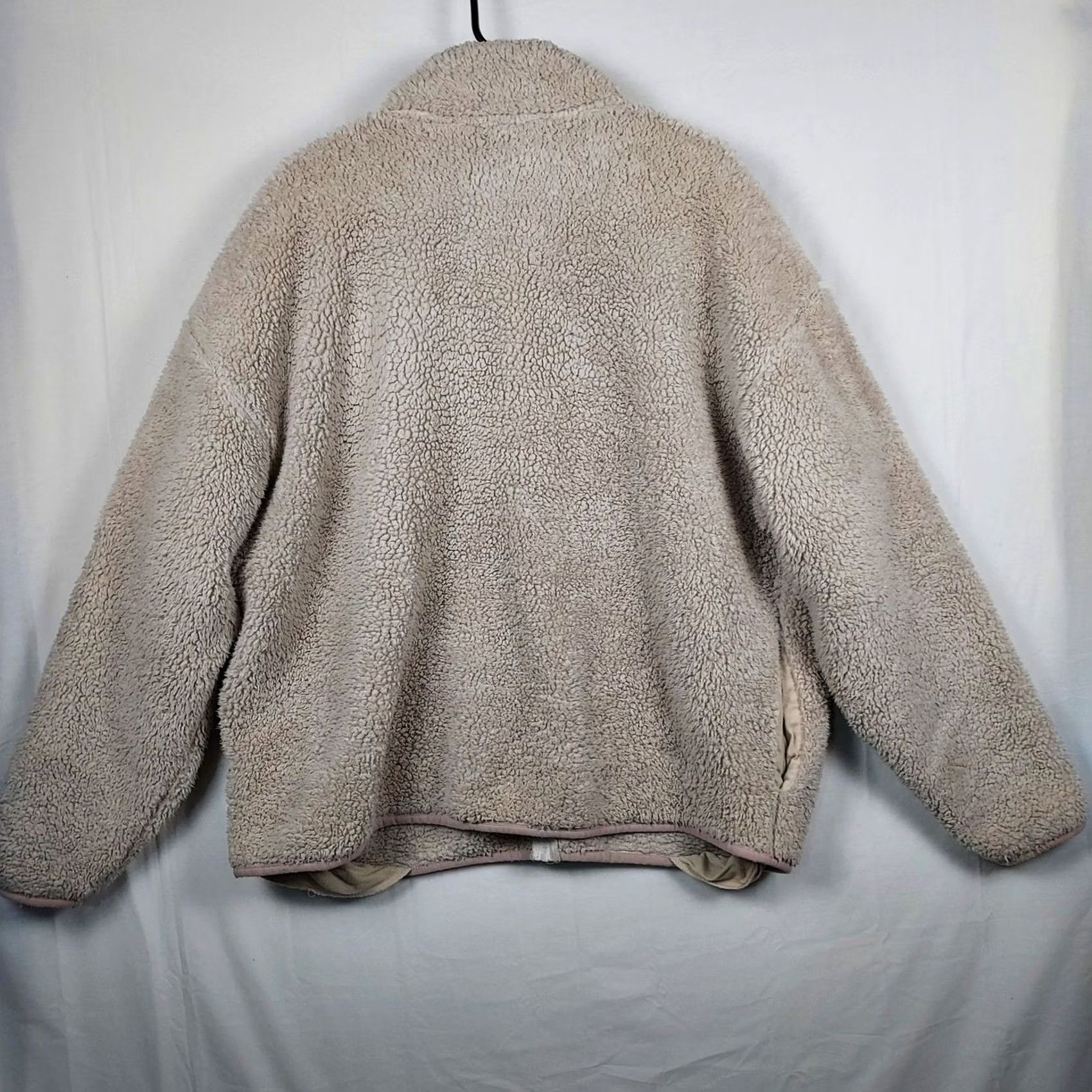 Victoria's Secret Victoria's Secret Sherpa Jacket Womens XL Beige Full Zip Fleece Cozy Jacket Size XL / US 12-14 / IT 48-50 - 2 Thumbnail
