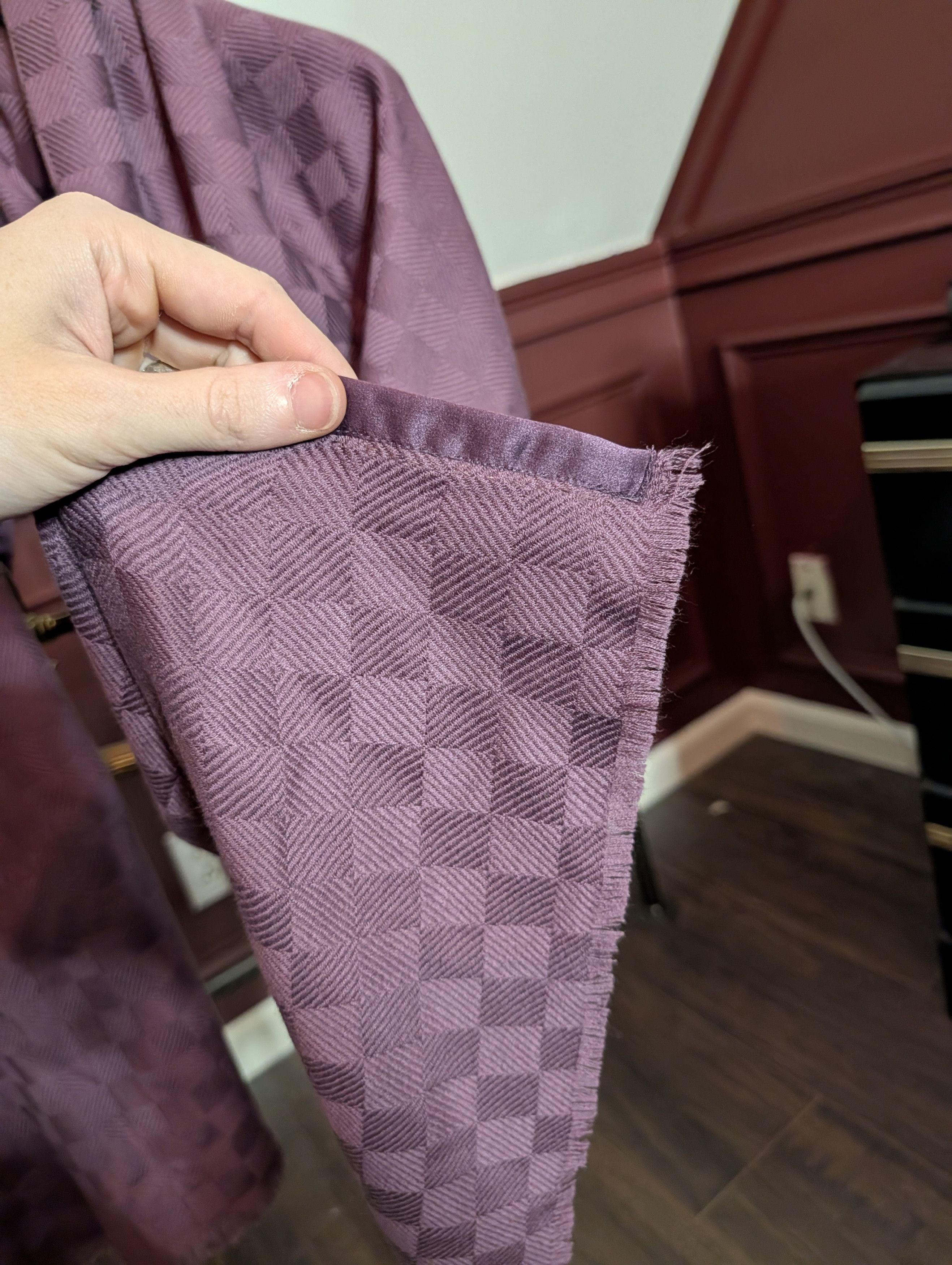 Other AMET & LADOUE pure cashmere checkered wine purple scarf Size ONE SIZE - 3 Thumbnail