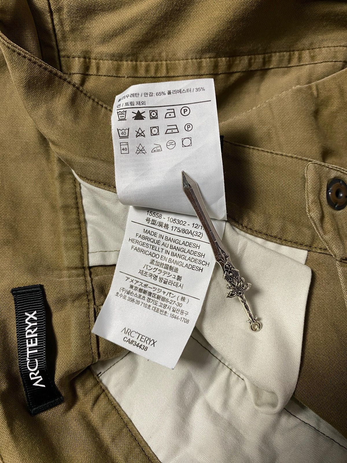 Arc'teryx ARCTERYX Size US 32 / EU 48 - 14 Thumbnail