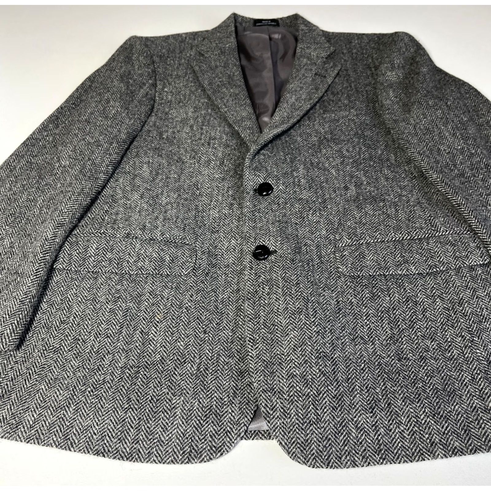 Harris Tweed VINTAGE Harris Tweed Blazer Men 40R Wool Gray Herringbone Button 100% Pure New Wool Regular Jacket Mens Medium? Size 40R - 6 Thumbnail