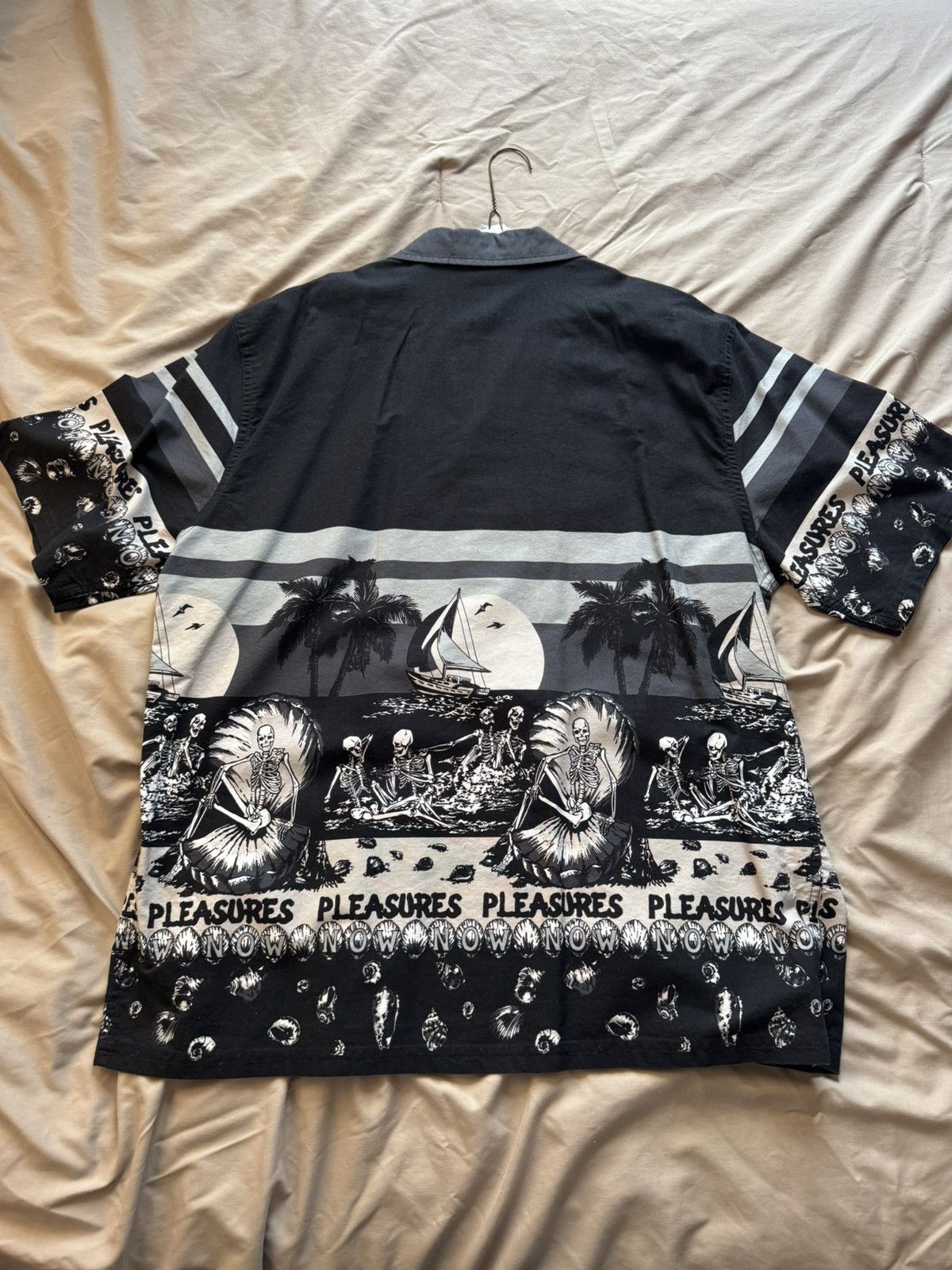Pleasures Pleasures Skeleton Beach Vacation Shirt Size US L / EU 52-54 / 3 - 4 Thumbnail