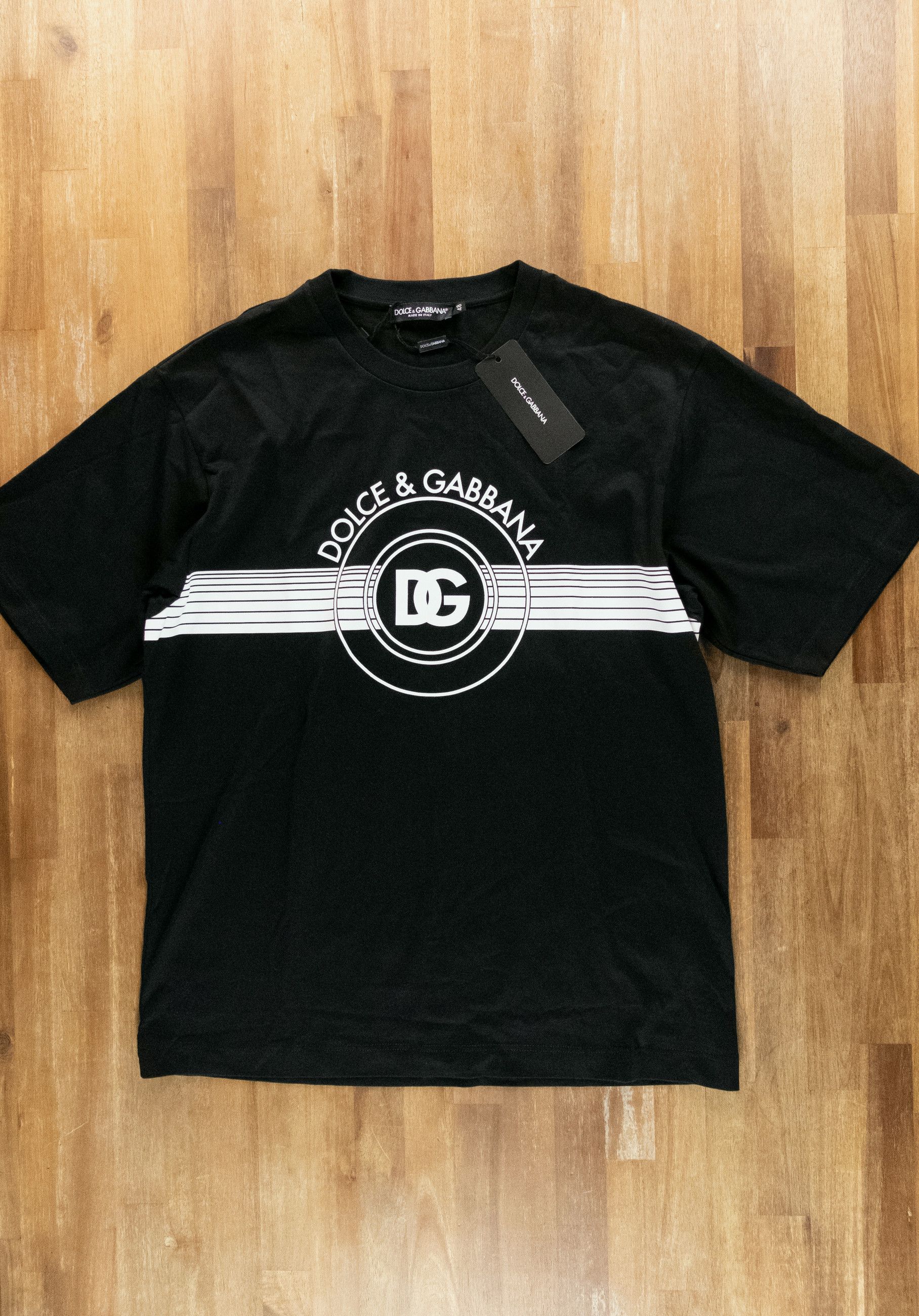 DOLCE & GABBANA black white DG logo t-shirt Medium