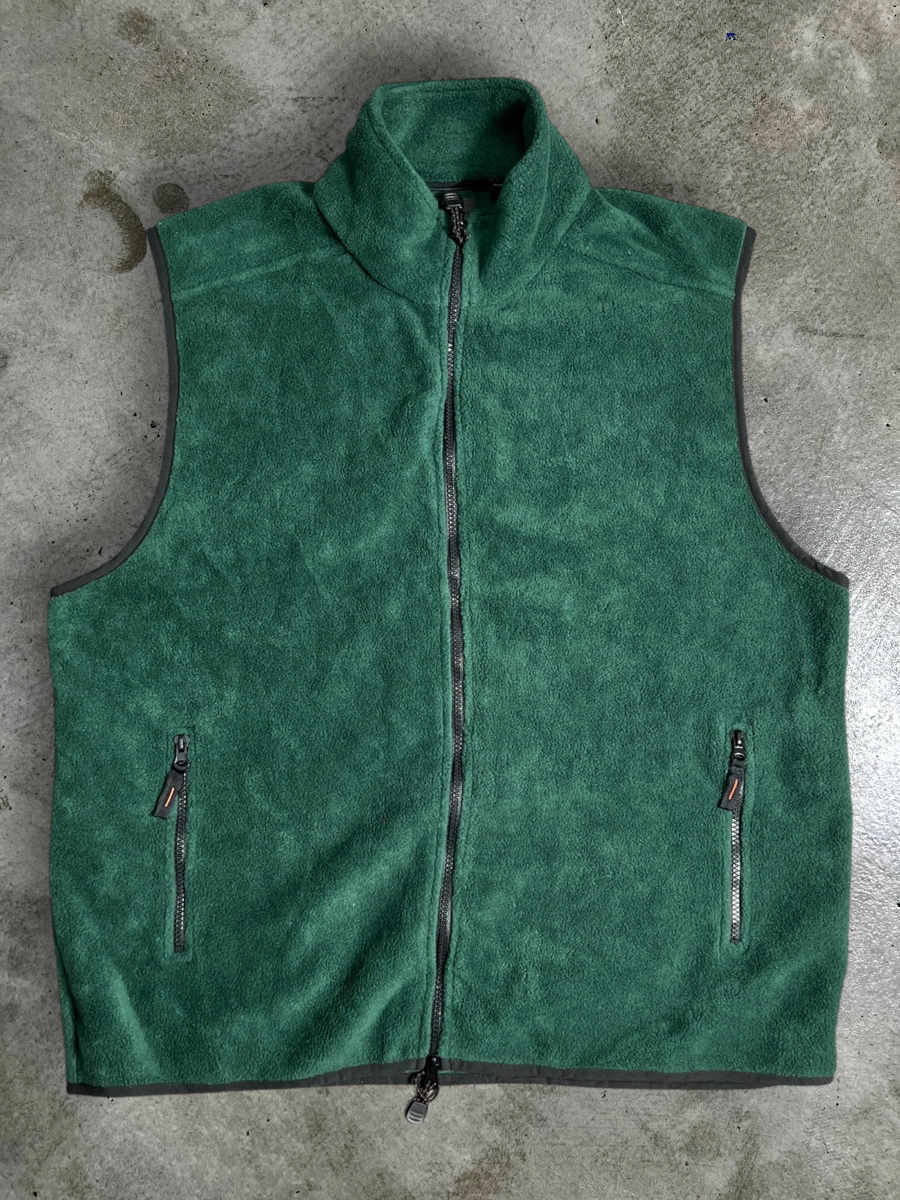 St. Johns Bay St.John's Bay Plush Fleece Vest (L) JKA327 Size US L / EU 52-54 / 3 - 1 Thumbnail