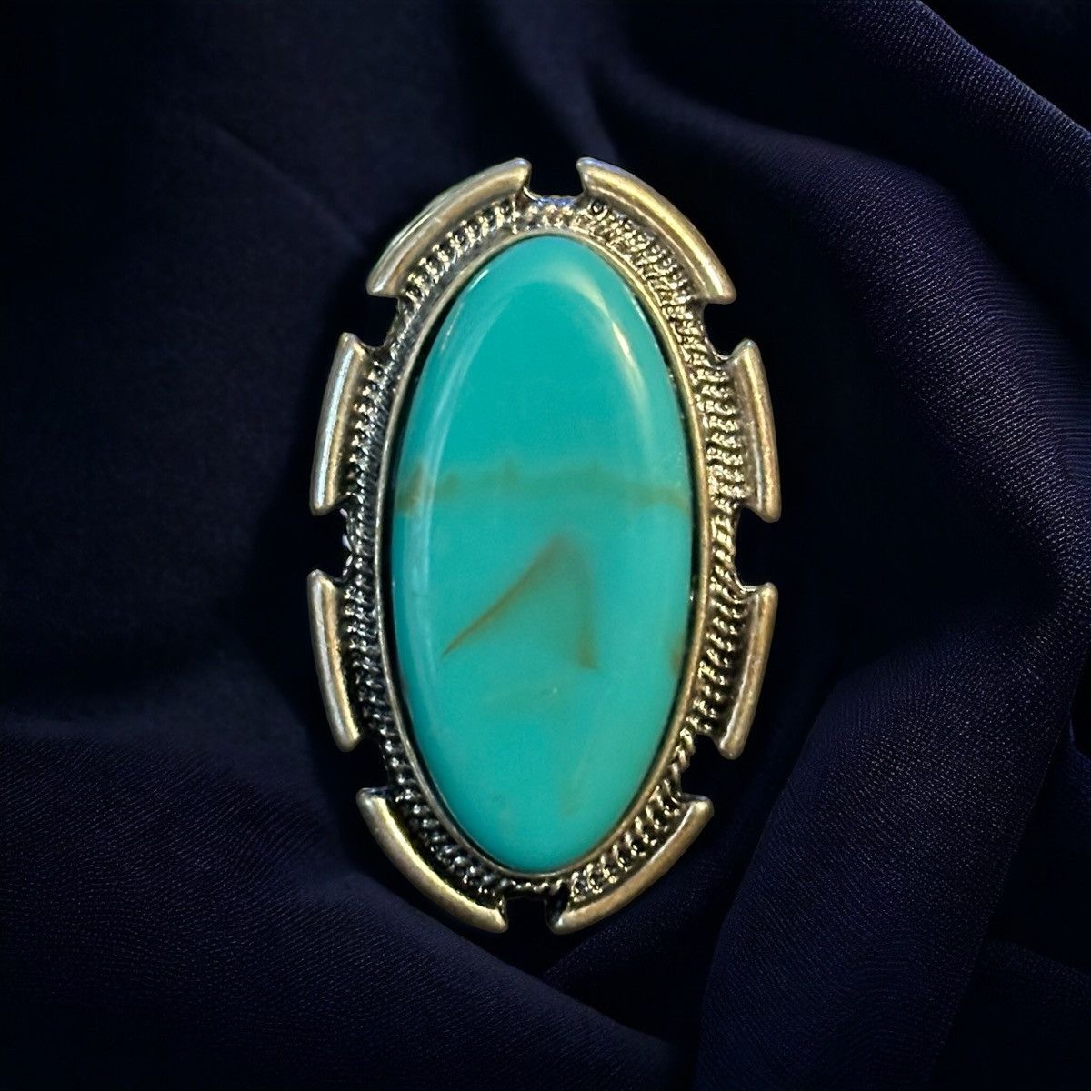 Other Chunky oval turquoise ring Size ONE SIZE - 1 Thumbnail