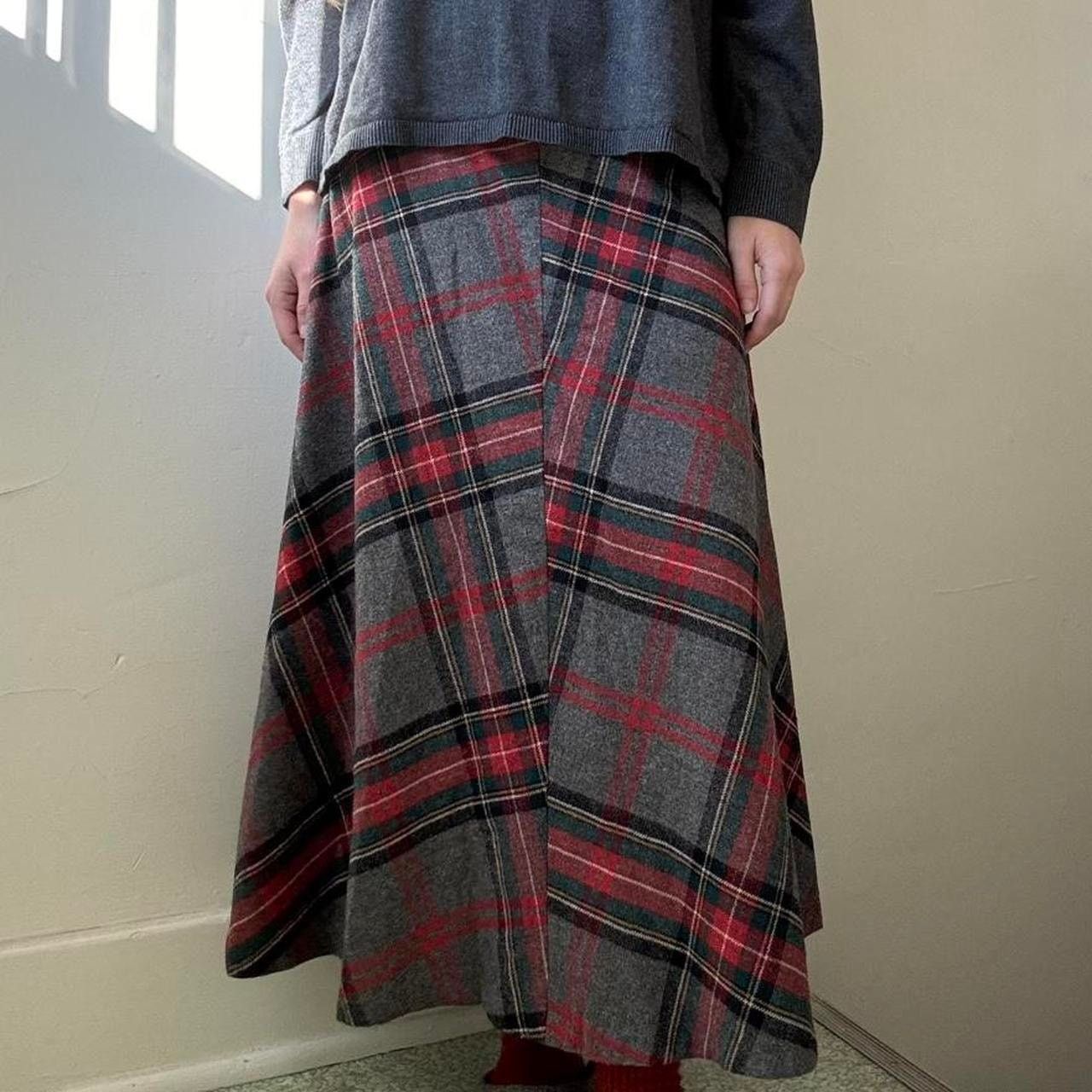 Handmade Vintage Handmade Plaid Midi Skirt Festive Holiday 28 Xmas Size 28" / US 6 / IT 42 - 2 Thumbnail