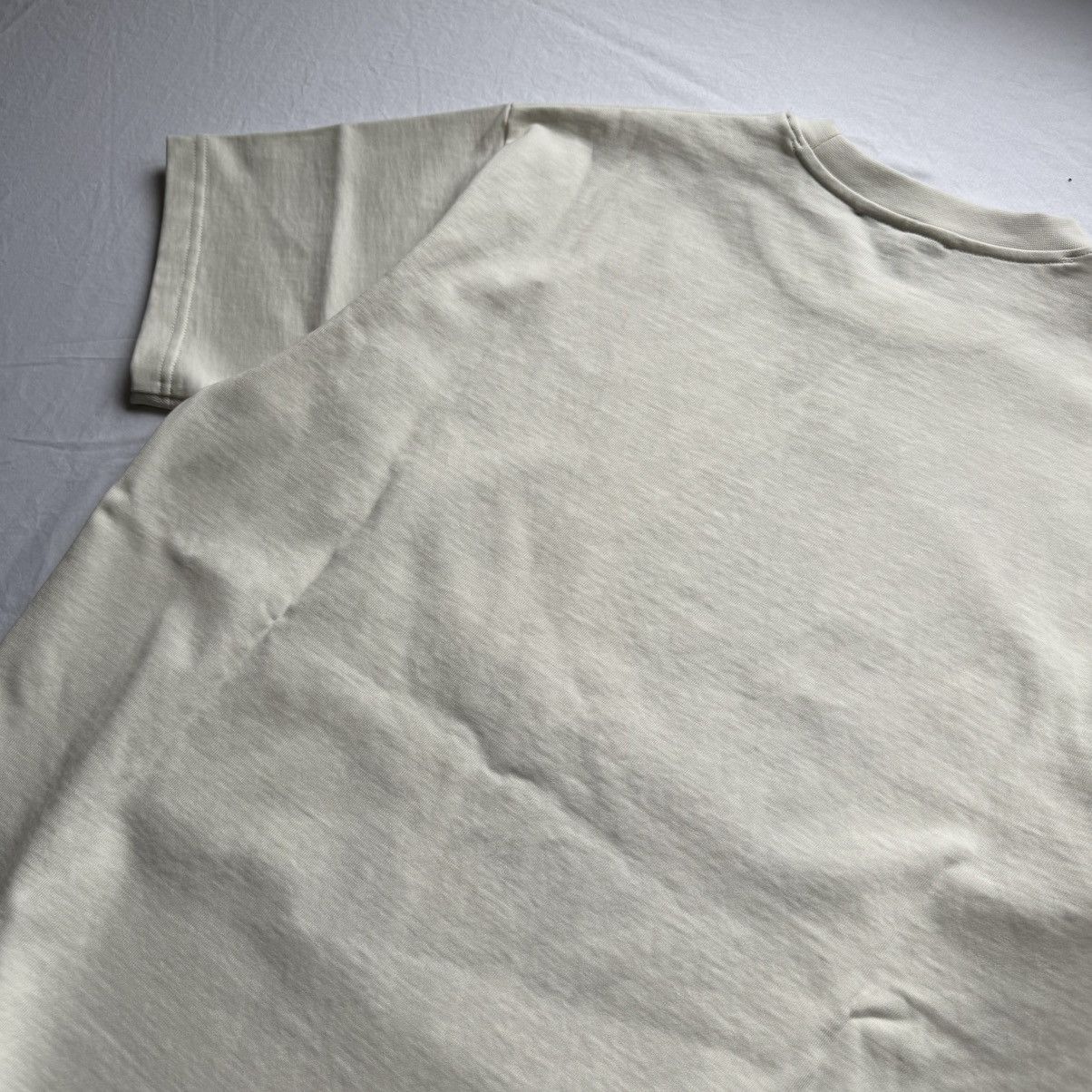 Other Pas Une Marque Graphic Tee Cream Brand New Medium M Size US M / EU 48-50 / 2 - 6 Thumbnail