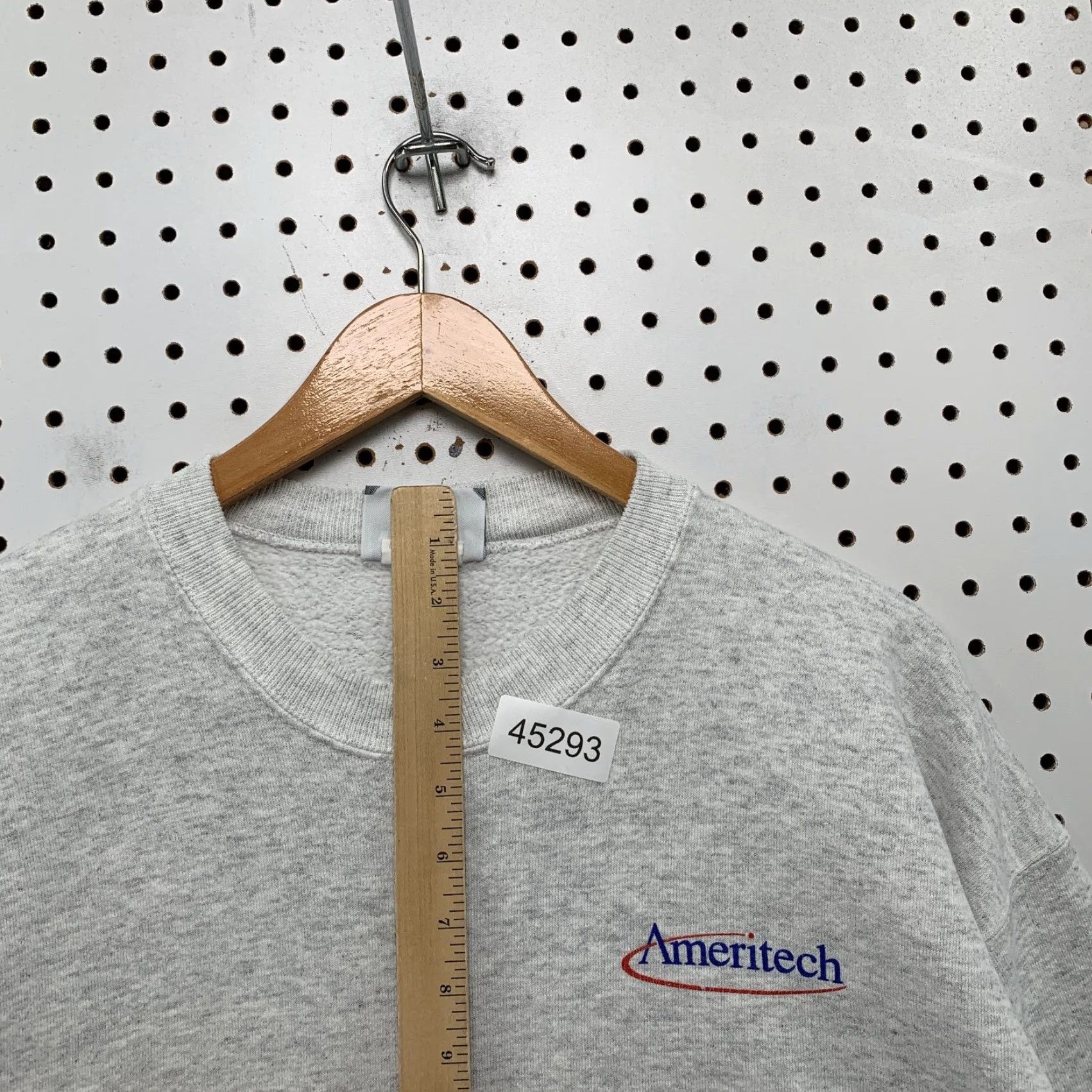 Lee VINTAGE Ameritech Sweatshirt Men XL Gray Crewneck USA Punk Skate Dad USA Shirt Mens XL Gray Punk USA Crewneck Sweatshirt Size US XL / EU 56 / 4 - 6 Thumbnail
