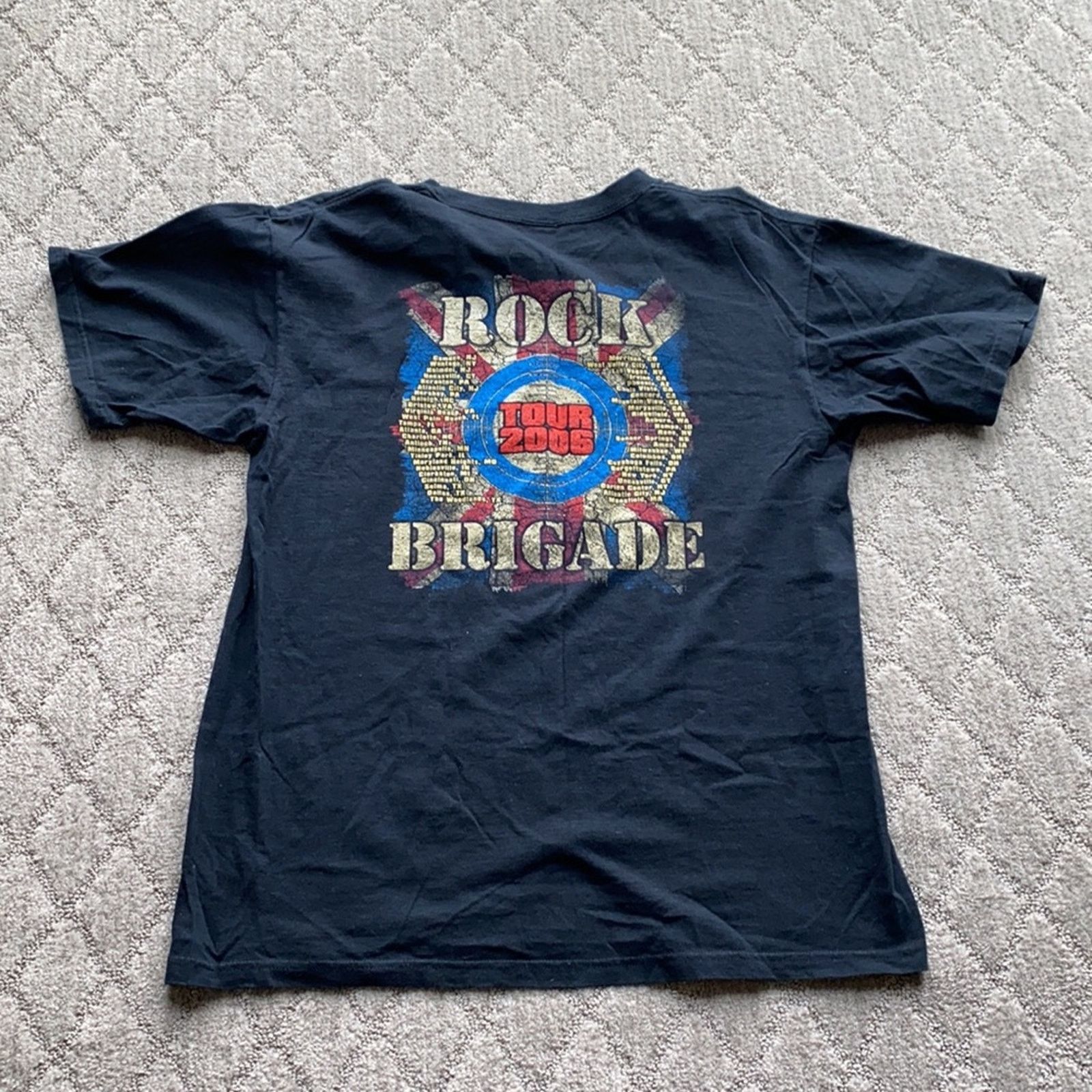 Anvil Def Leopard 2006 Tour band tee grunge nostalgic tshirt sz L Size L / US 10 / IT 46 - 3 Thumbnail