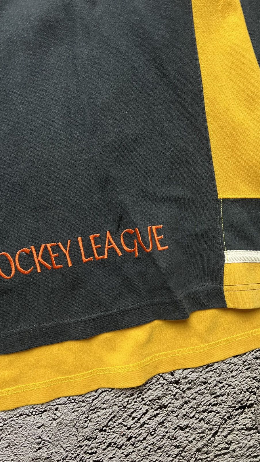 Other VTG 90’s Pittsburgh Penguins NHL campri sweatshirt rare Size US L / EU 52-54 / 3 - 5 Thumbnail