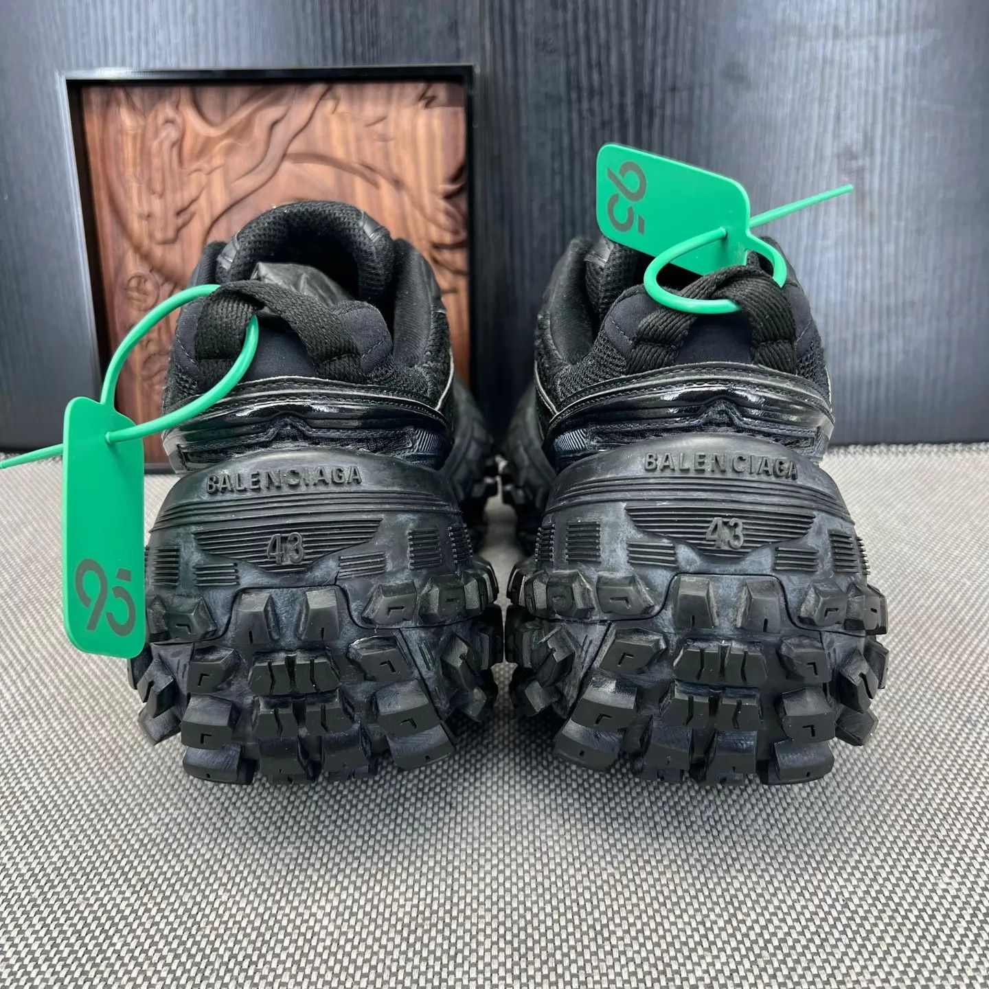 Balenciaga Balenciaga Tire Black Sneakers 43 Size US 10 / EU 43 - 4 Thumbnail