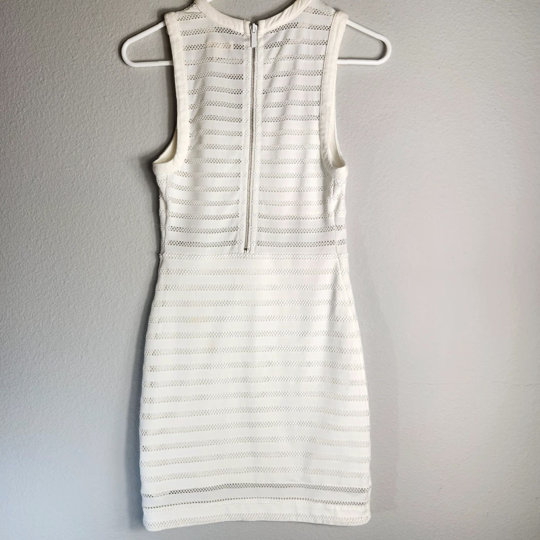 Urban Outfitters Urban Outfitters Silence + Noise Ivory Bodycon Eyelet Cutout Mini Dress Sleeveless S Womens Size S / US 4 / IT 40 - 5 Thumbnail