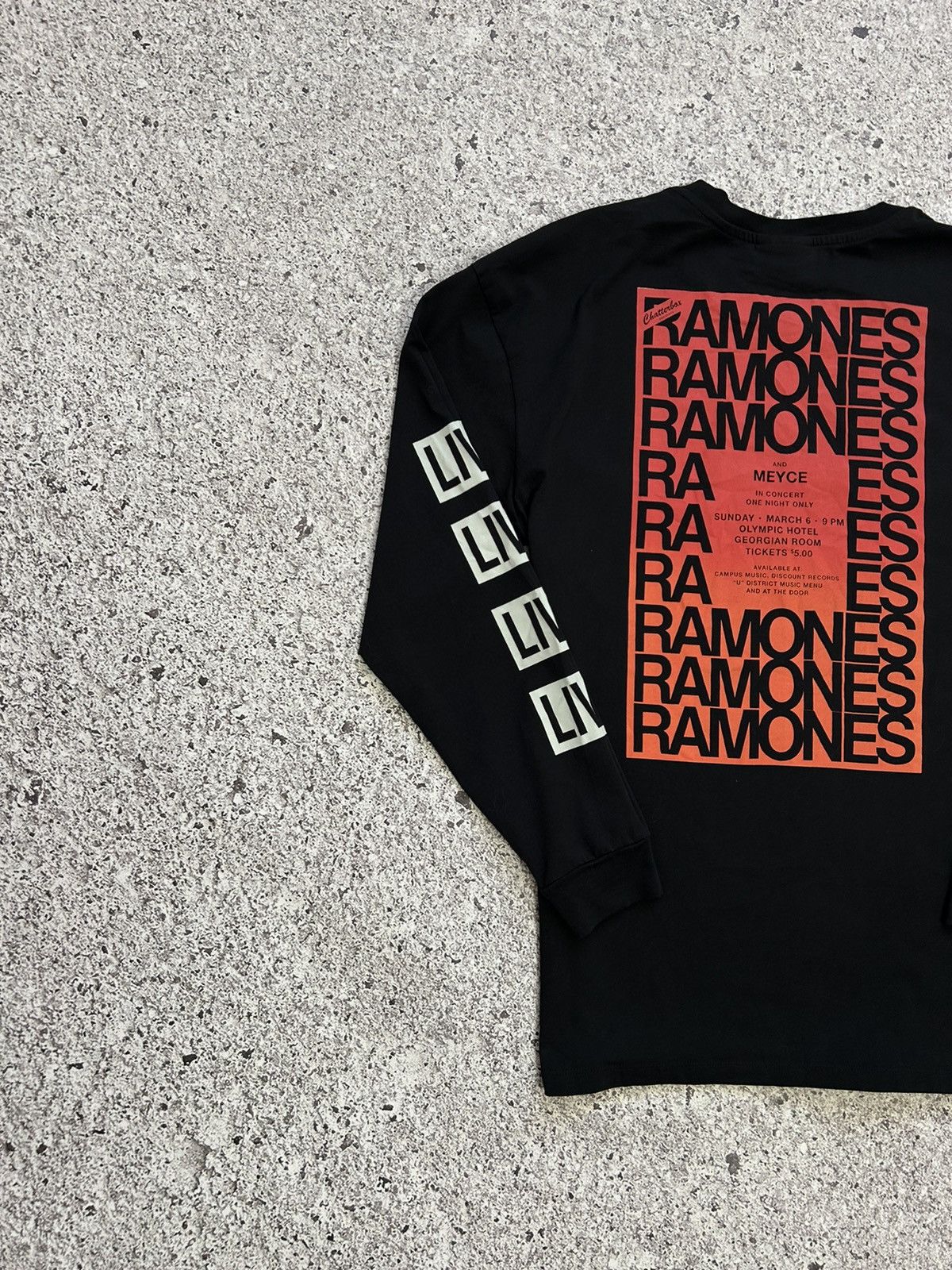 Band Tees Vintage Ramones And Meyce In Concert 2018 Long Sleeve Tee Size US M / EU 48-50 / 2 - 4 Thumbnail