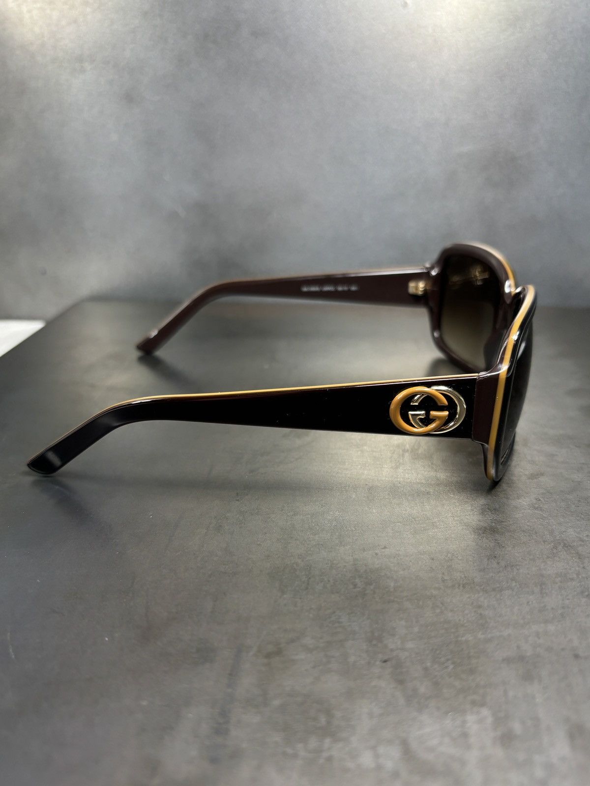 Gucci Gucci Sunglasses Overiszed Rectangular Italy GG 3159/S Size ONE SIZE - 9 Thumbnail