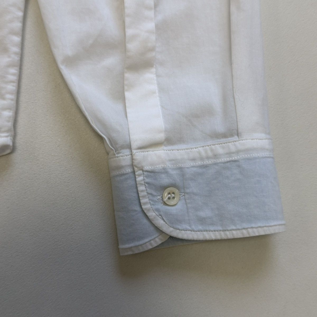 Maison Margiela S/S 06 ‘Contrast Facing’ White Cotton Shirt Size US L / EU 52-54 / 3 - 14 Thumbnail
