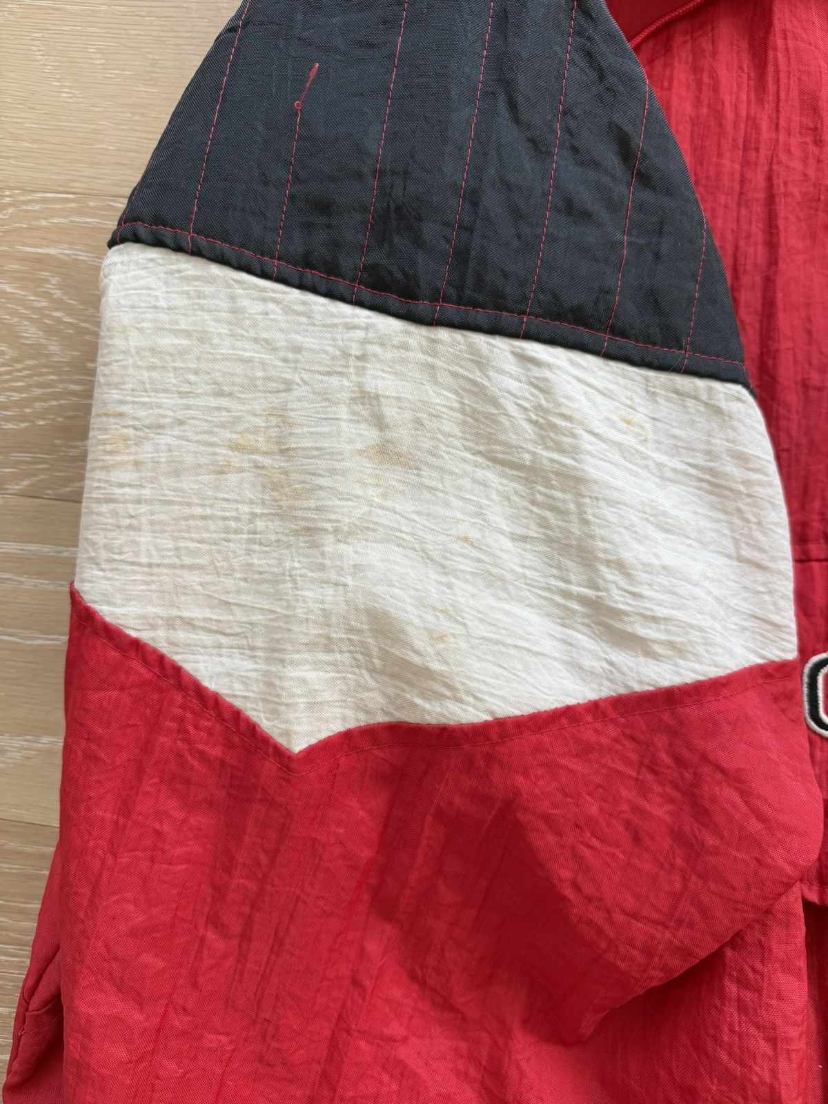 Starter Rare Vintage Chicago Blackhawks Starter Hoodie Jacket Size US L / EU 52-54 / 3 - 11 Thumbnail