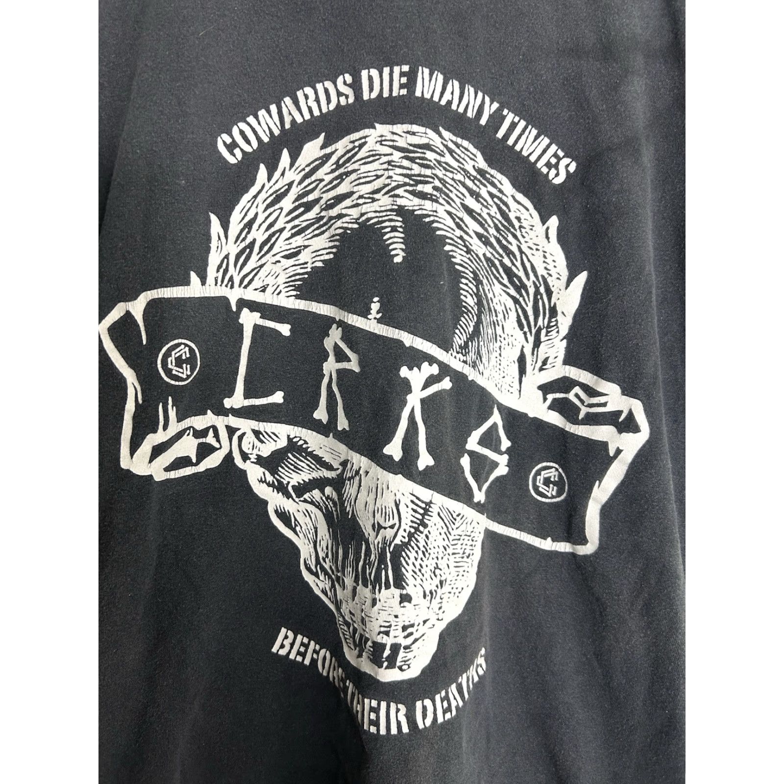 Crooks & Castles Crooks & Castles Skull T-Shirt Faded Black Medium User: Crooks & Castles Skull T-Shirt Faded Black Medium Size US M / EU 48-50 / 2 - 4 Thumbnail
