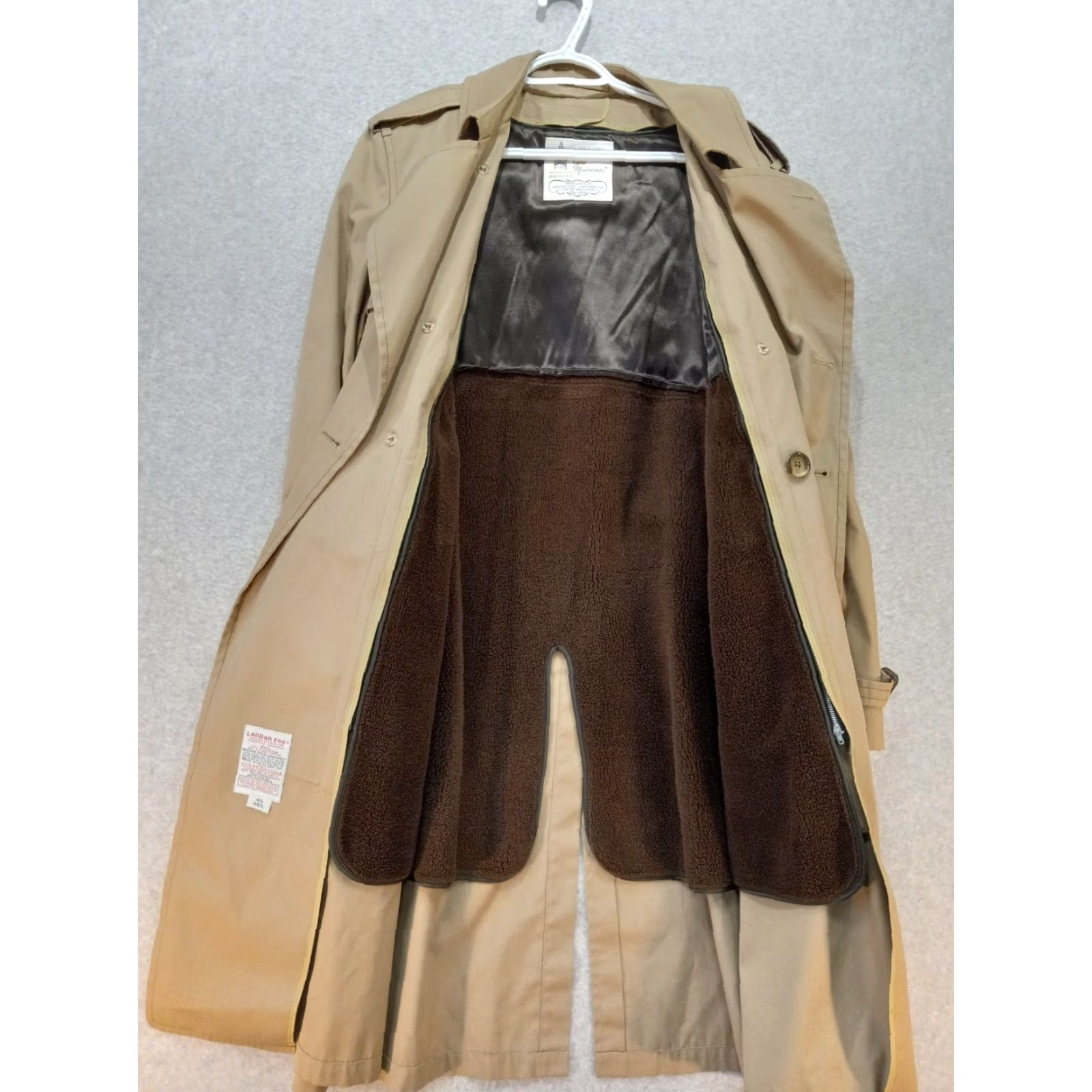 London Fog VINTAGE London Fog Men’s Trench Coat 40 Reg All-Weather Brown Zip Out Lining Mens Coat Size US XXS / EU 40 - 4 Thumbnail