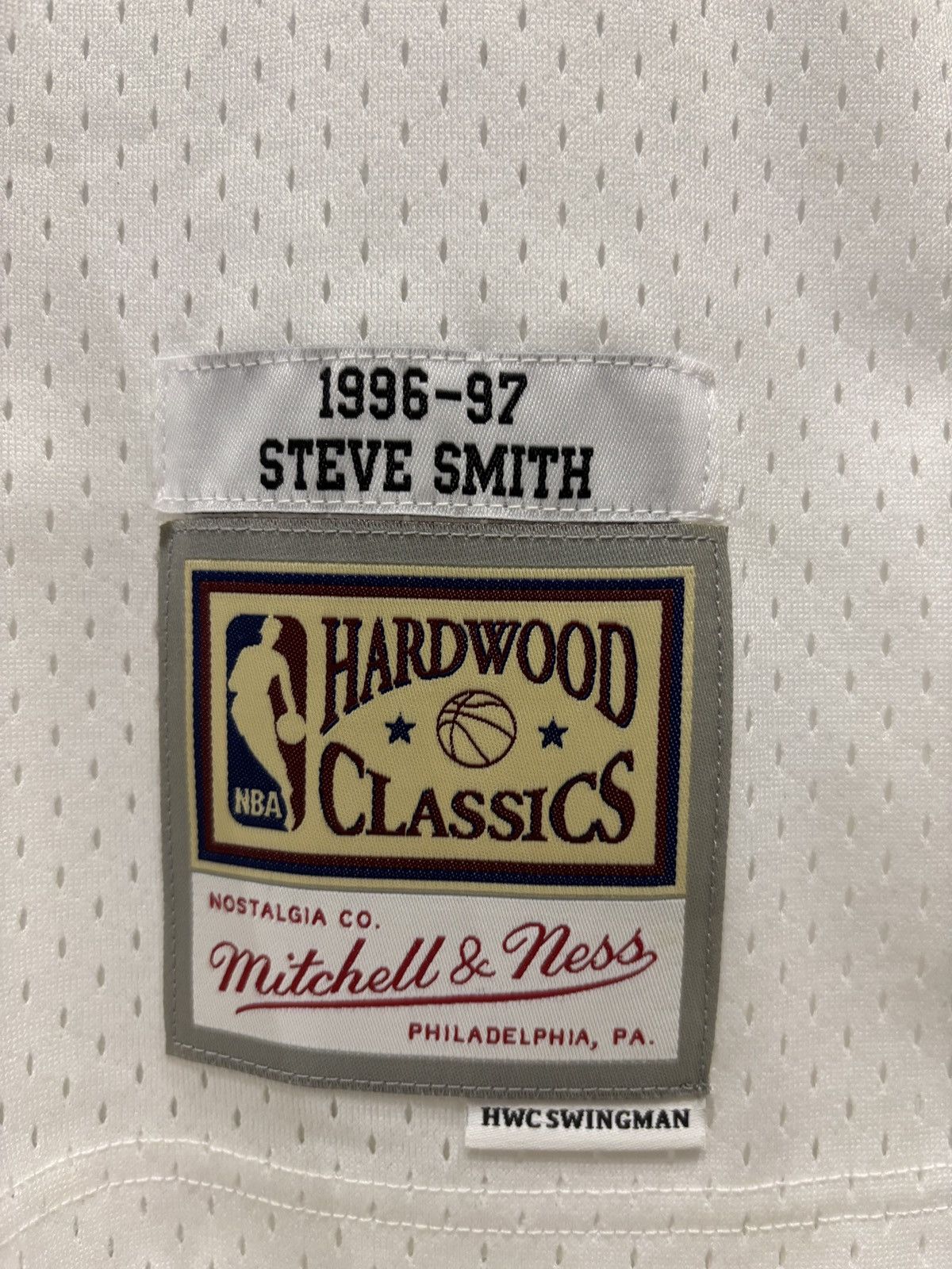 Mitchell & Ness Mitchell & Ness NBA Hawks Smith Basketball Jersey White Size US L / EU 52-54 / 3 - 3 Thumbnail