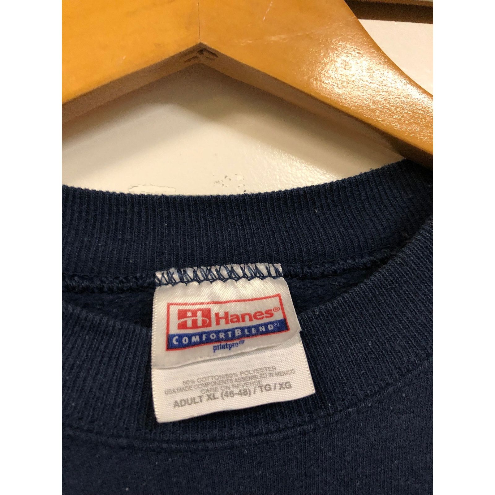 Hanes Vintage Manilow Sweatshirt size XL 1990s 80s Size US XL / EU 56 / 4 - 5 Thumbnail