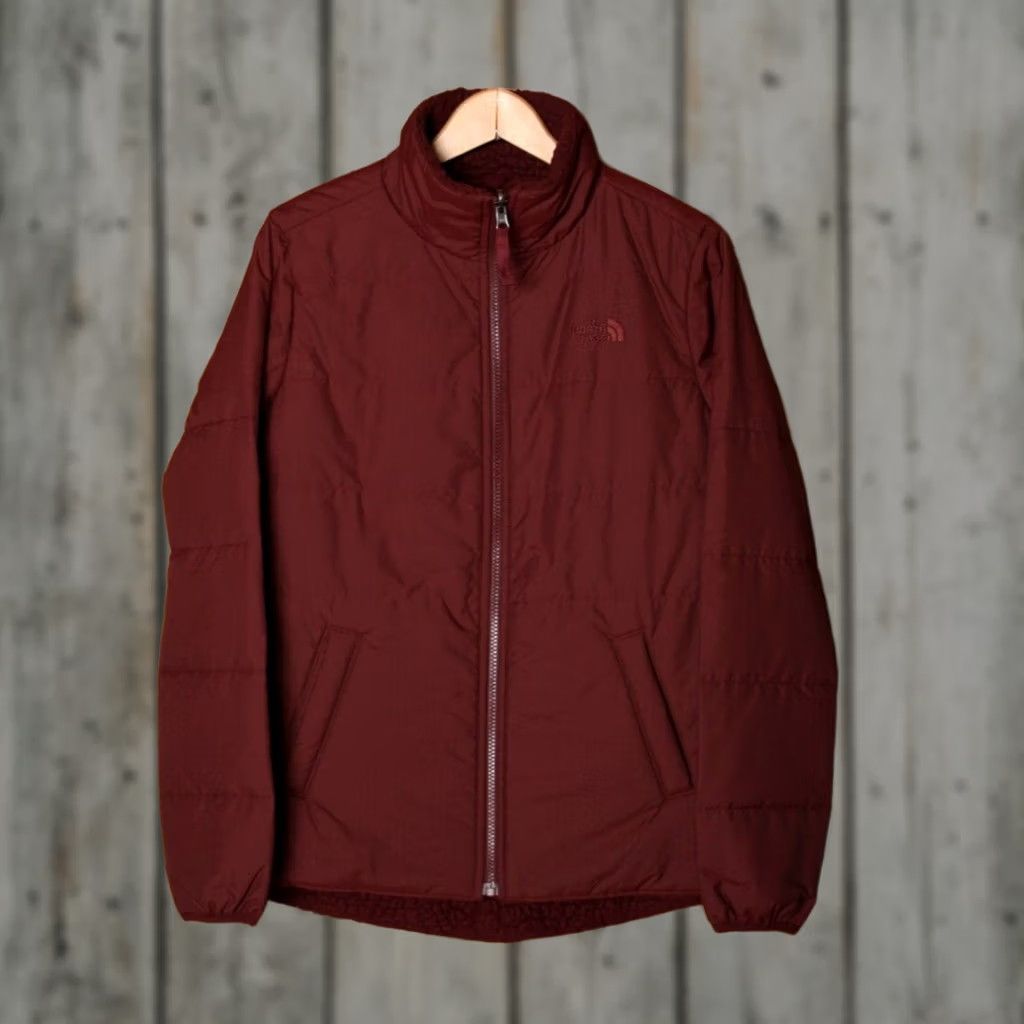 The North Face THE NORTH FACE Jacket Womens Sz. S Maroon Sherpa Lined Black Color Zip Exterior Polyester Basic Jacket Mens Womens Girls N/A Size S / US 4 / IT 40 - 1 Thumbnail