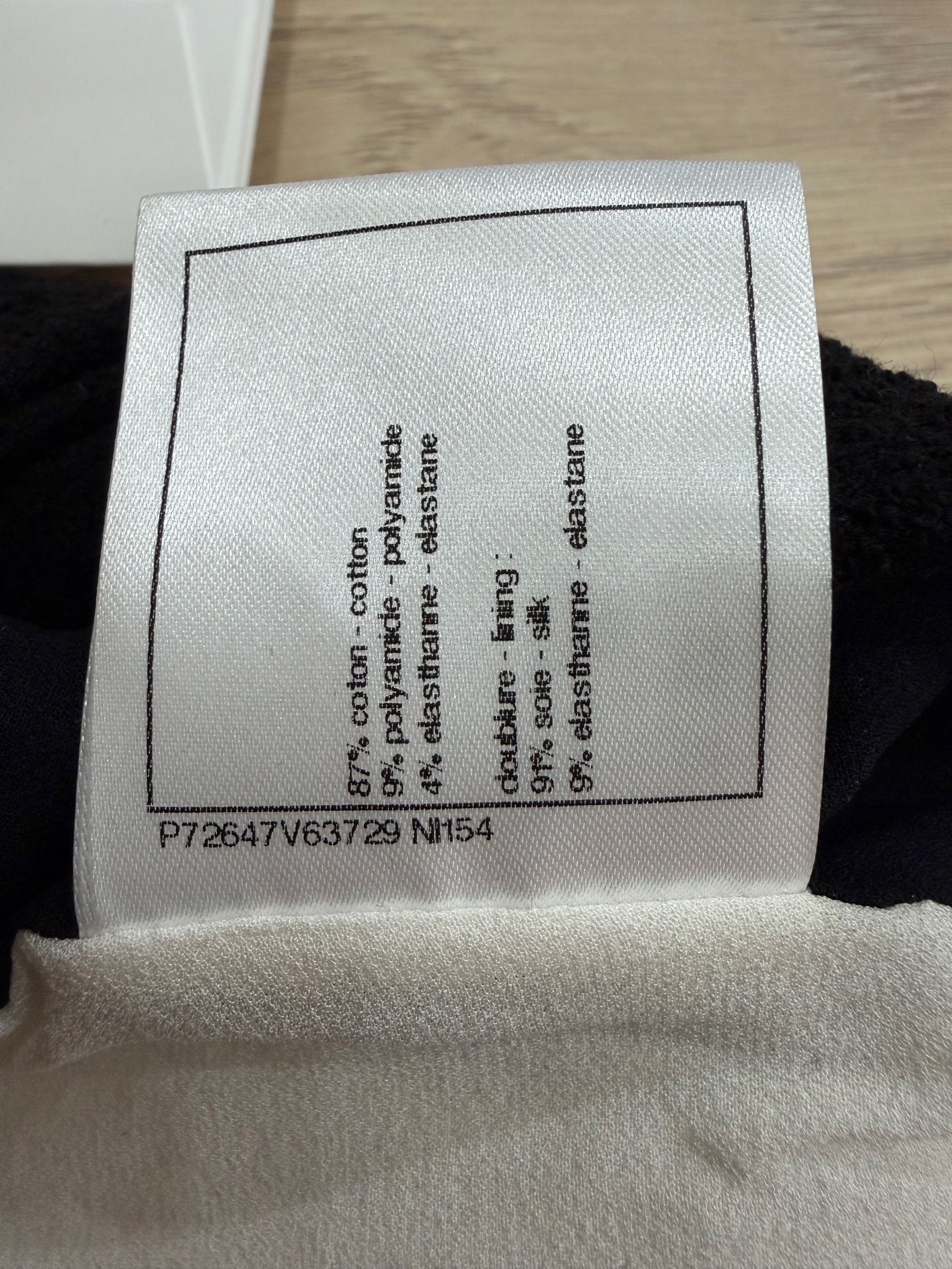 Chanel Chanel 22S Runway White Gold Chain CC Logo Crepe Top Bra 38 Size XS / US 0-2 / IT 36-38 - 14 Thumbnail