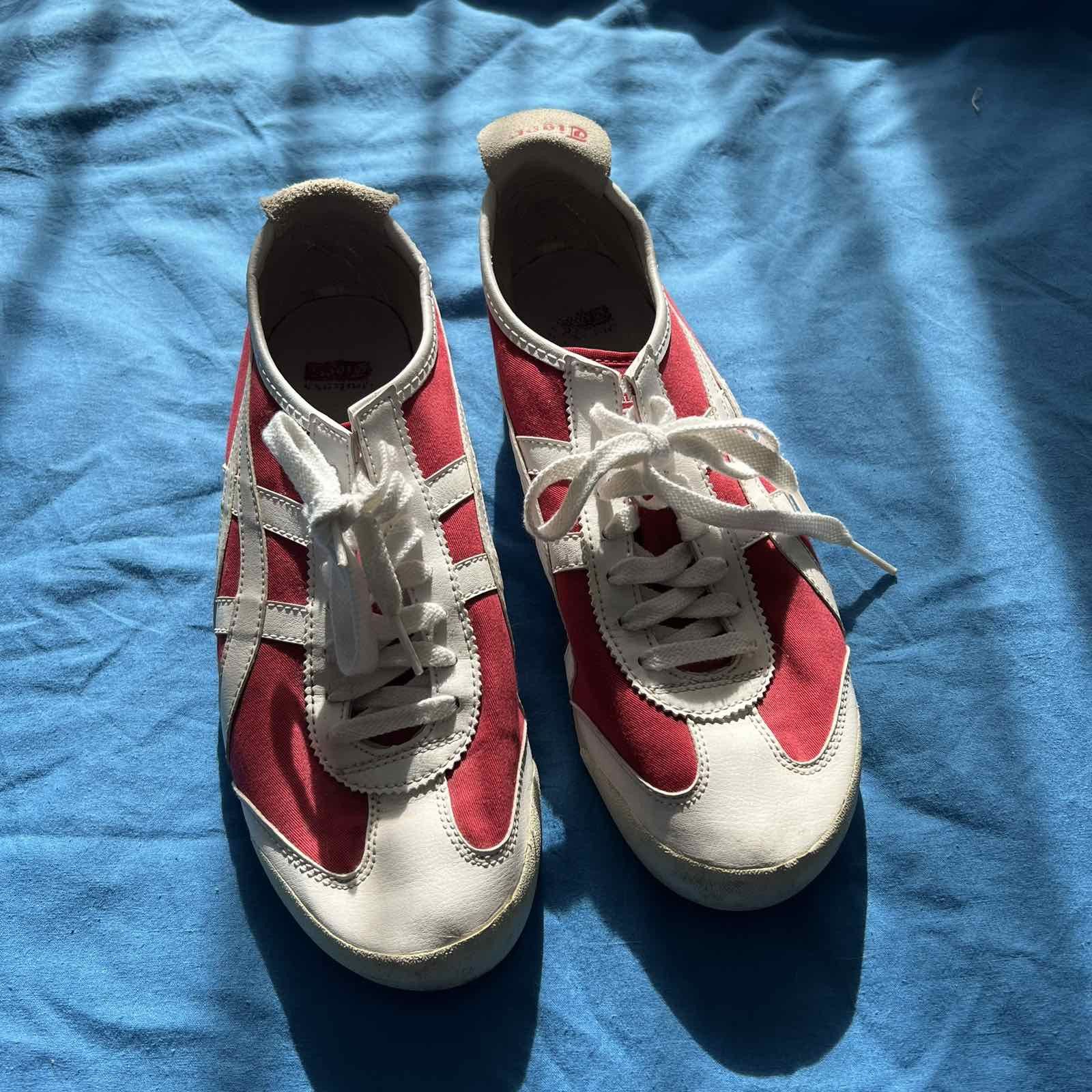 Asics Onitsuka Tiger red Low Sneakers Sz 41