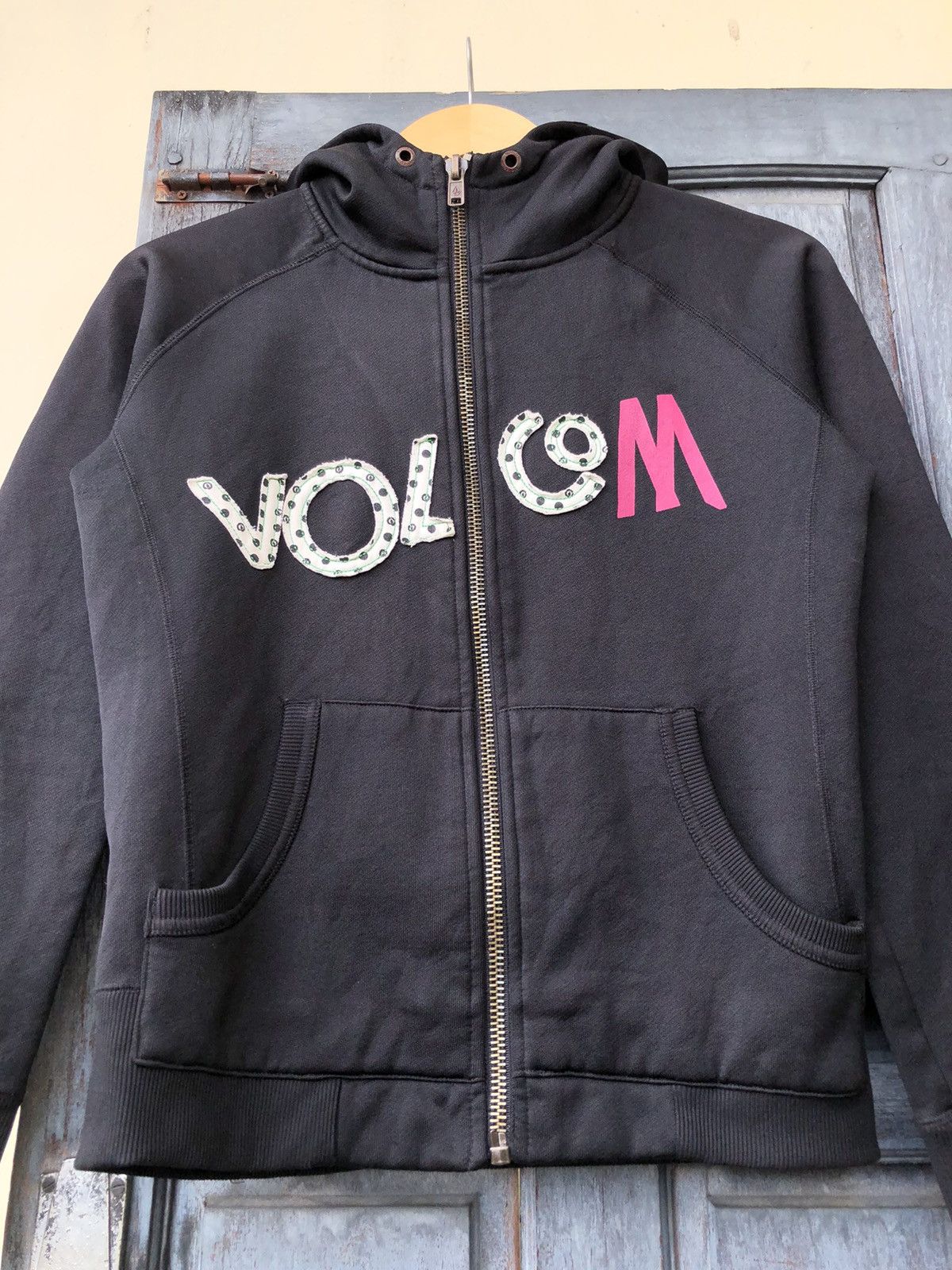 Volcom Vintage Volcom Hoodie Patchwork Logo V Line Science OSFA Size ONE SIZE - 5 Thumbnail