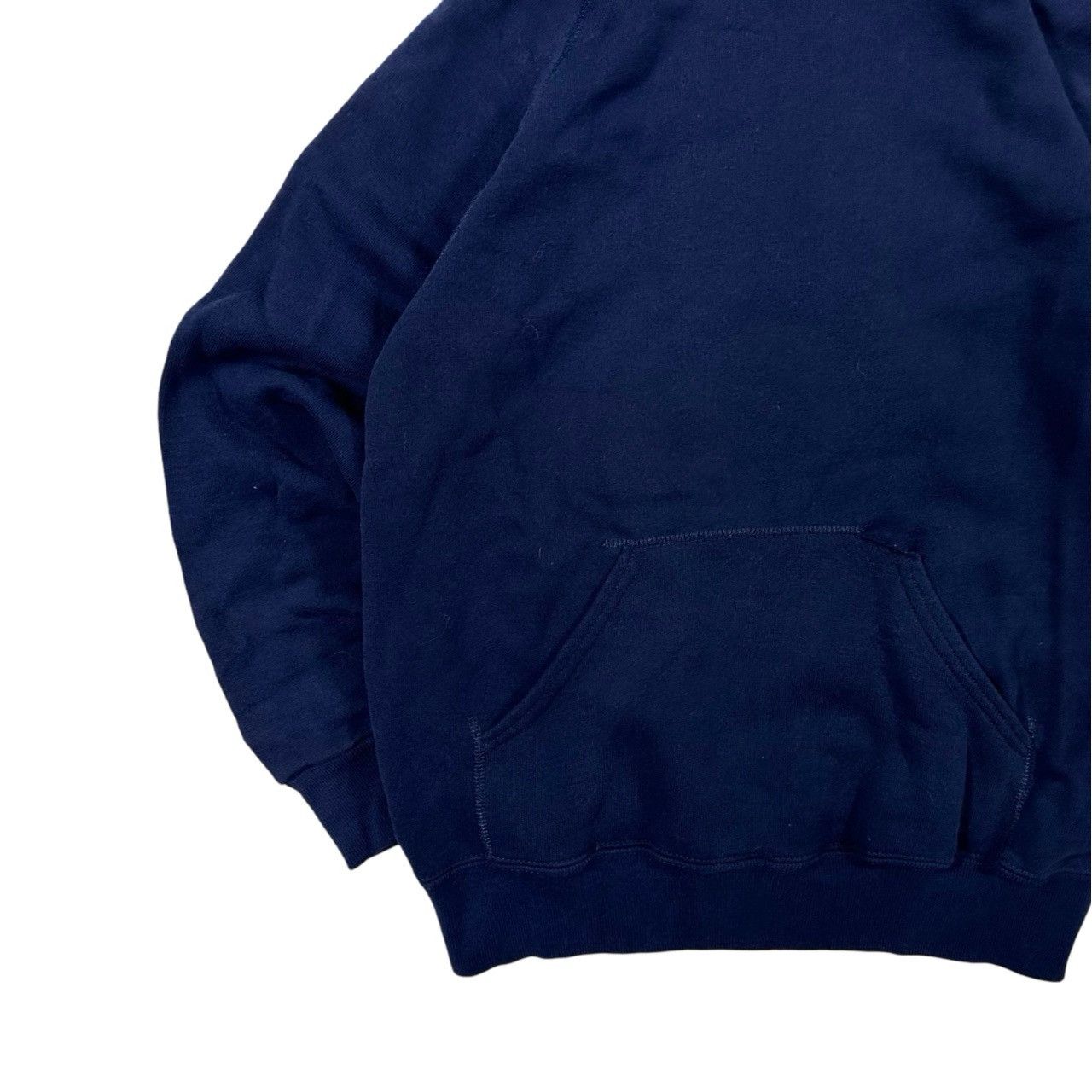 Vintage Vintage 1980s Heavy Dark Blue Blank Hoodie Sweater Size US M / EU 48-50 / 2 - 3 Thumbnail