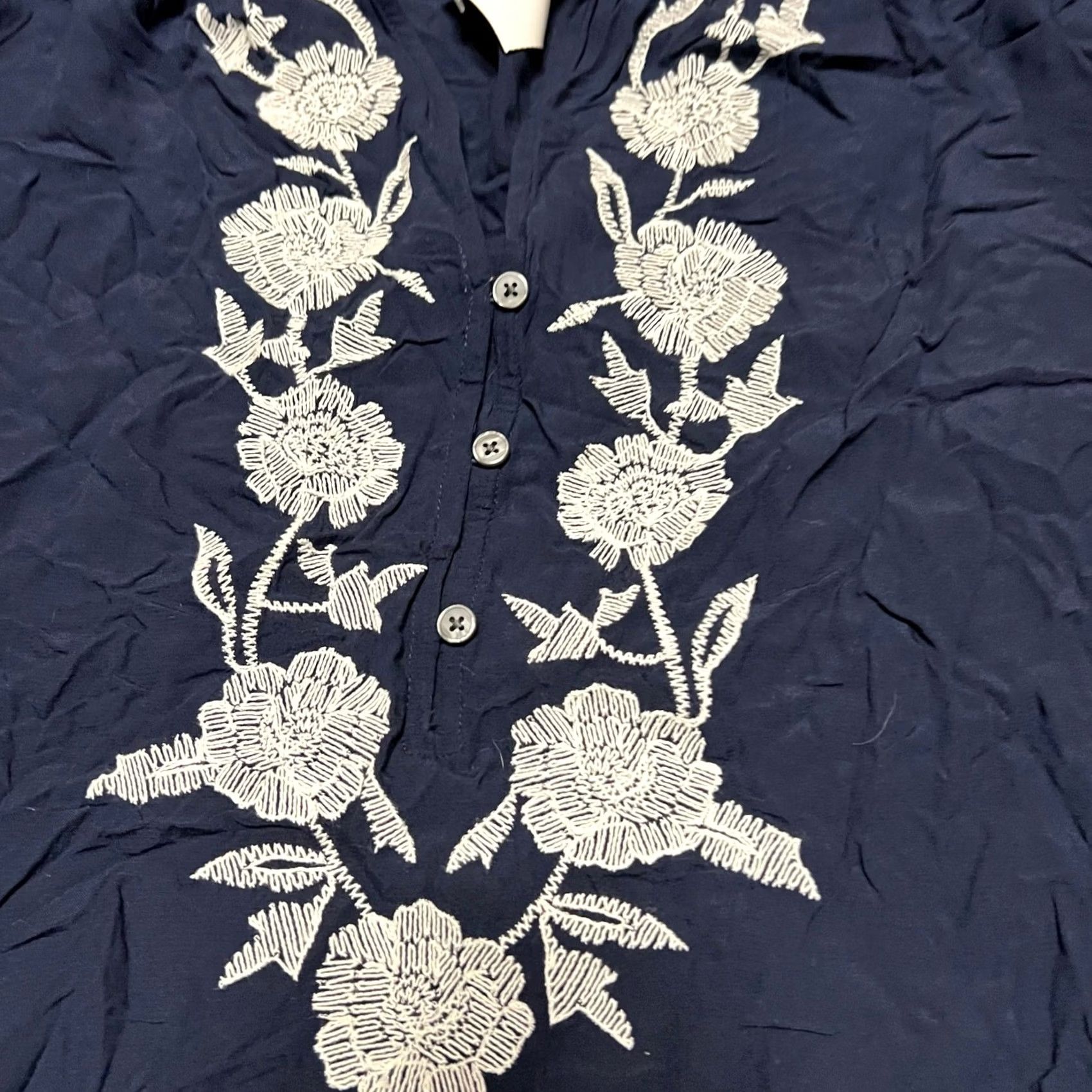 Loft LOFT Shirt Womens XL Blouse Embroidered Long Sleeve Navy Blue India Women XL Blouse Size XL / US 12-14 / IT 48-50 - 2 Thumbnail