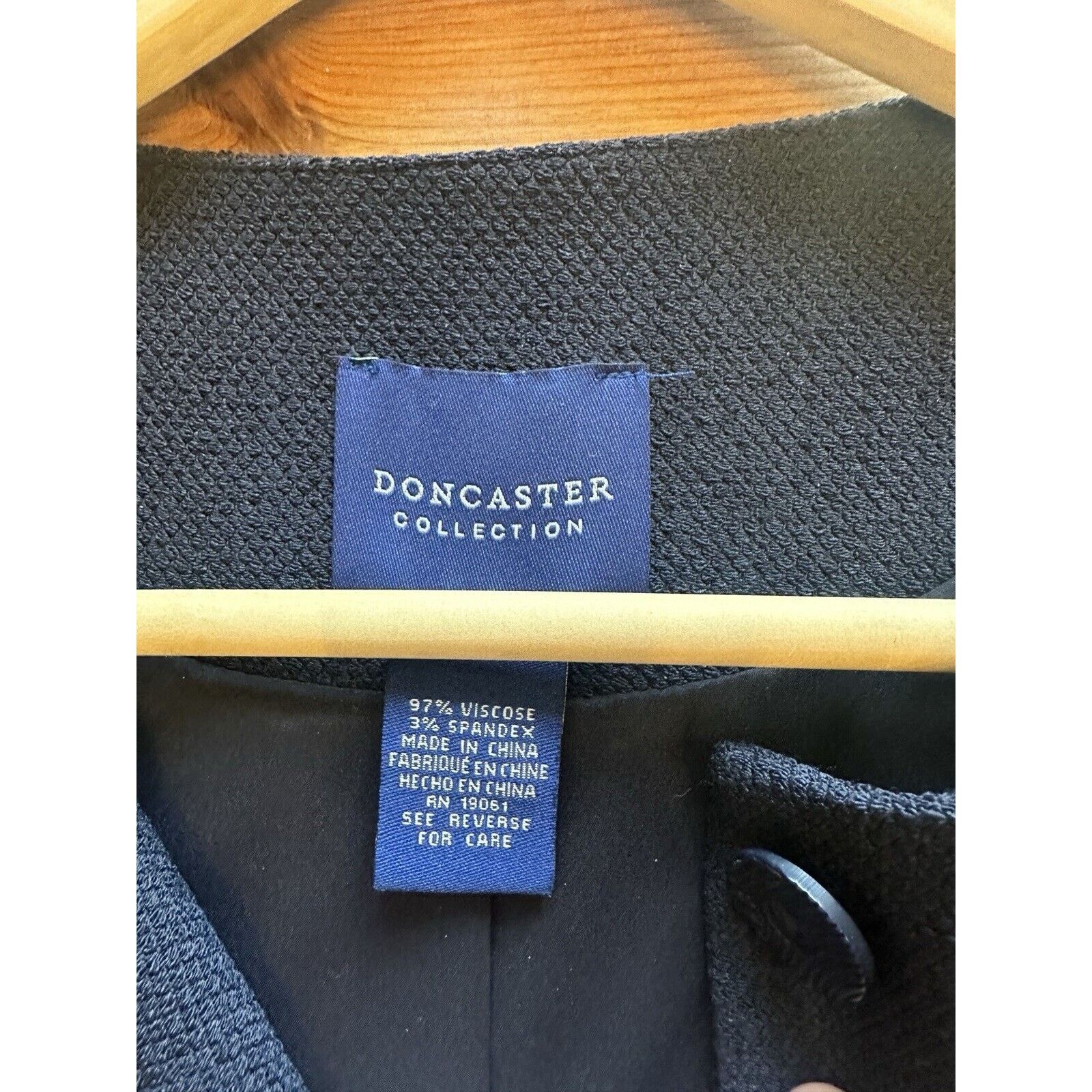 Other Doncaster Womens Navy Blue Jacket Blazer Size 8 New $495 Size M / US 6-8 / IT 42-44 - 12 Thumbnail