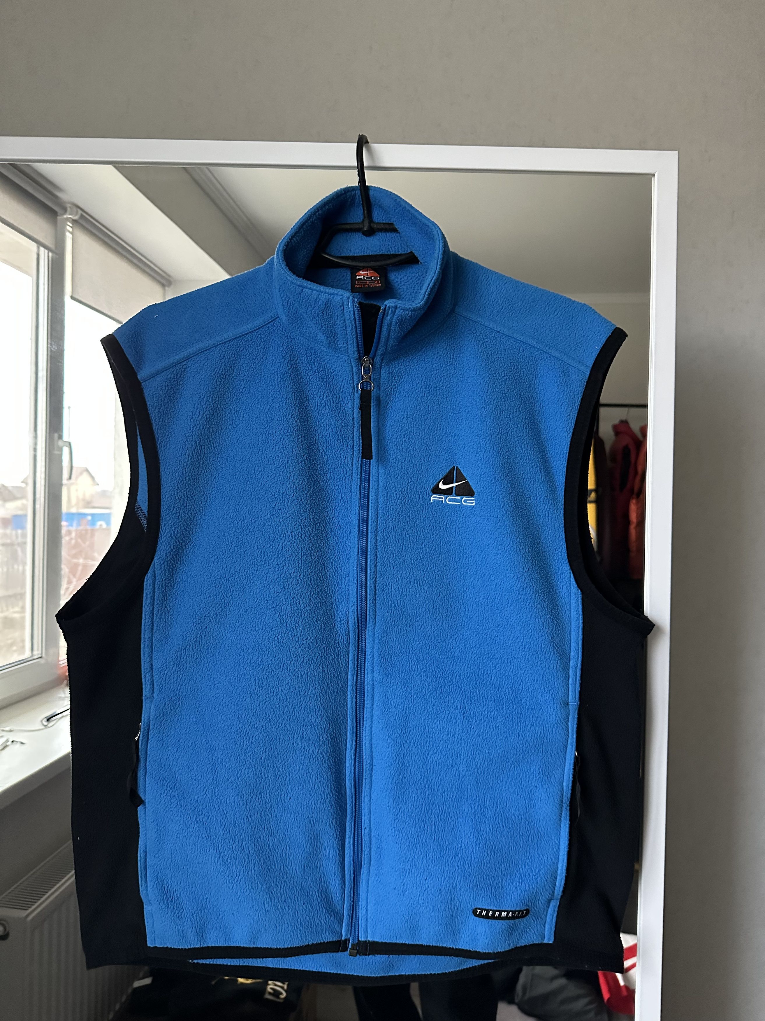 Nike Nike ACG 90s Vintage Outdoor Fleece Therma Fit Vest Size US L / EU 52-54 / 3 - 1 Thumbnail