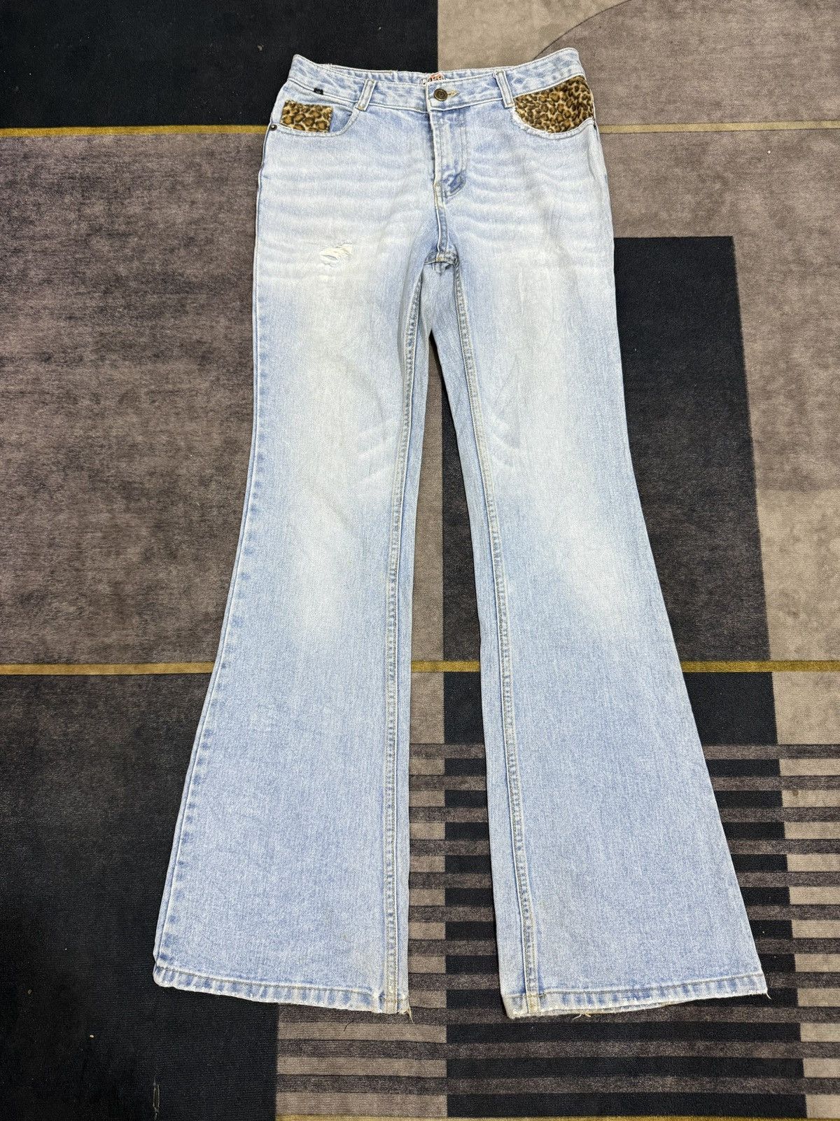 If Six Was Nine JASSIE FLARE LEO PARD IFSIX DENIM PANTS Size US 29 - 3 Thumbnail
