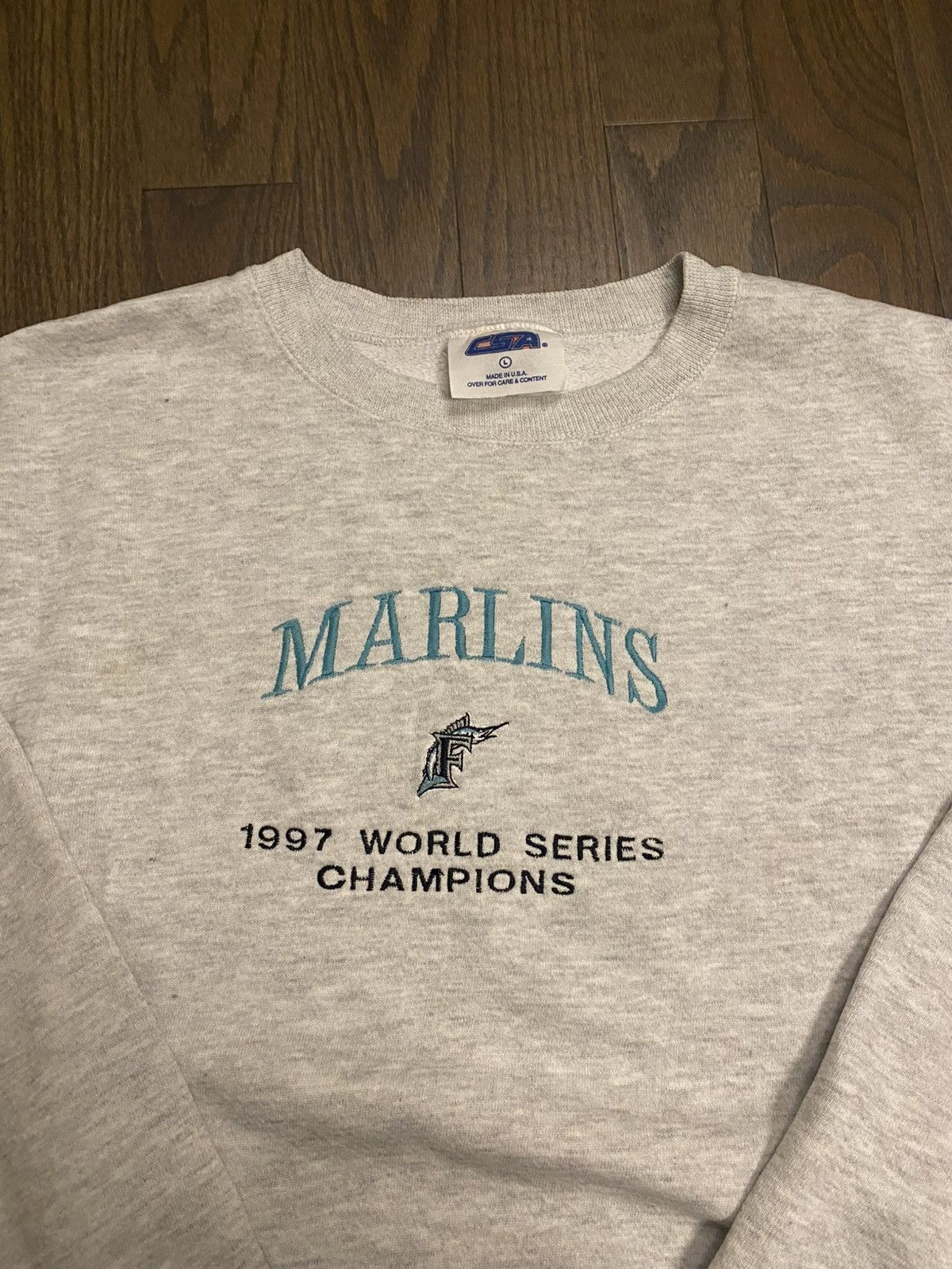 CSA Vintage 1997 Florida Marlins Crewneck Size US L / EU 52-54 / 3 - 2 Thumbnail
