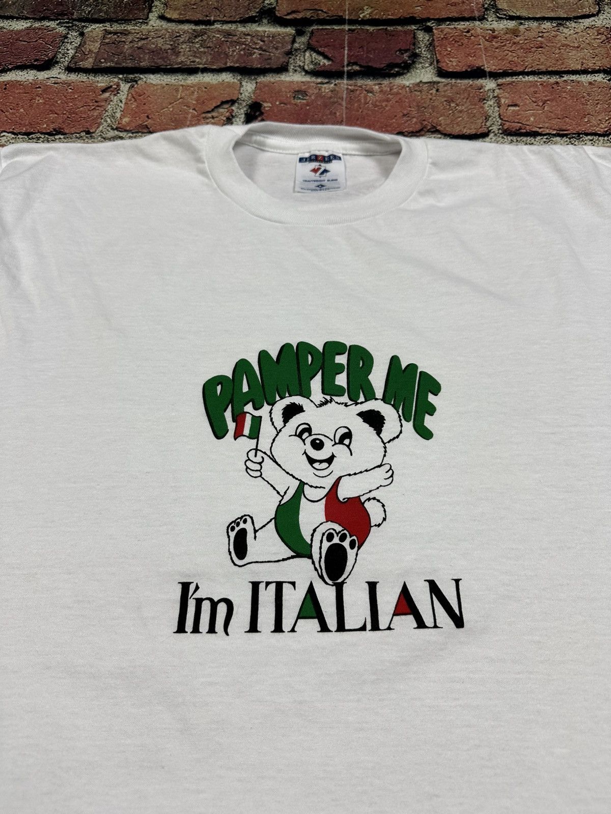 Jerzees Vintage 90s Pamper Me I’m Italian Cute Teddy Bear T Shirt Size US L / EU 52-54 / 3 - 3 Thumbnail