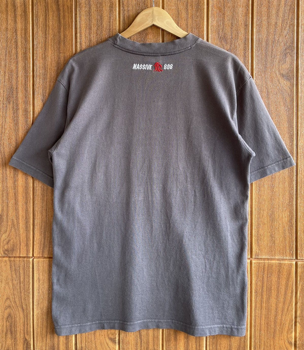 Massive Vintage 90s🔥FREAKY MASSIVE808🔥Big Logo Embroidery Tee Size US L / EU 52-54 / 3 - 2 Thumbnail