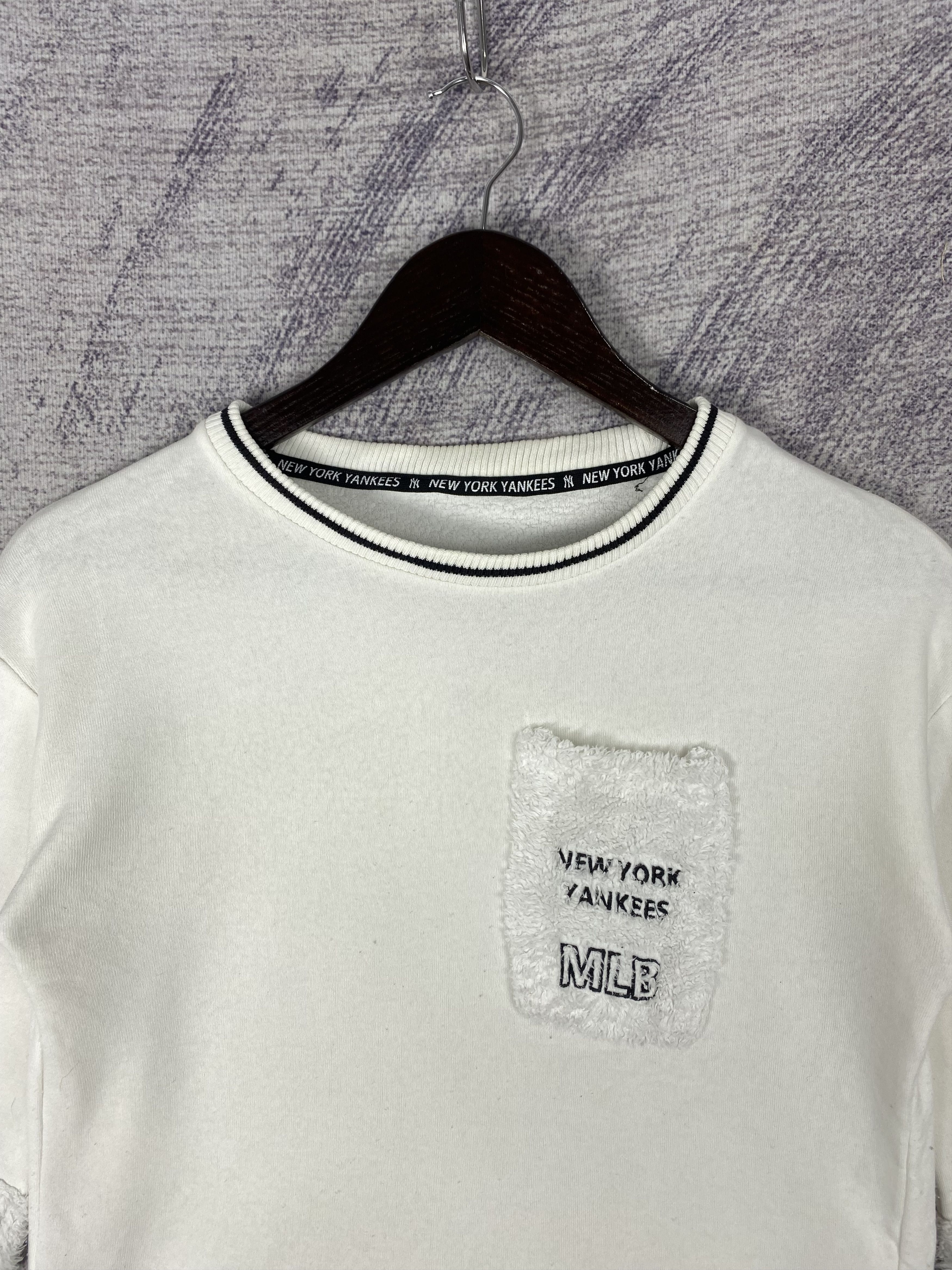 New York Yankees New York Yankees Crewneck Long Sleeve Sweatshirts Size XS / US 0-2 / IT 36-38 - 2 Thumbnail