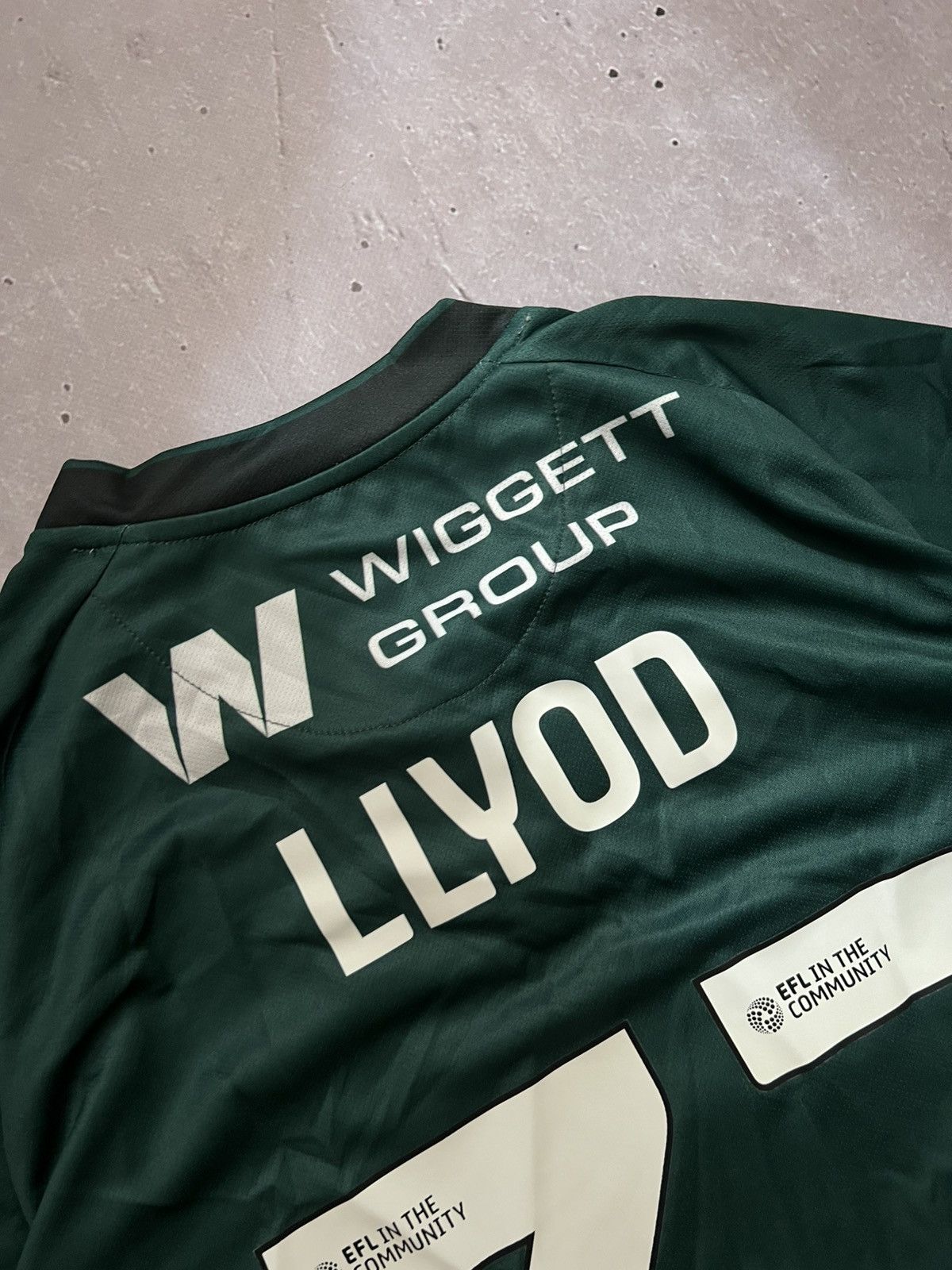 Errea Very Rare T-Shirt Errea Millwall Away MyGuava Size M Y2K Size US M / EU 48-50 / 2 - 11 Thumbnail