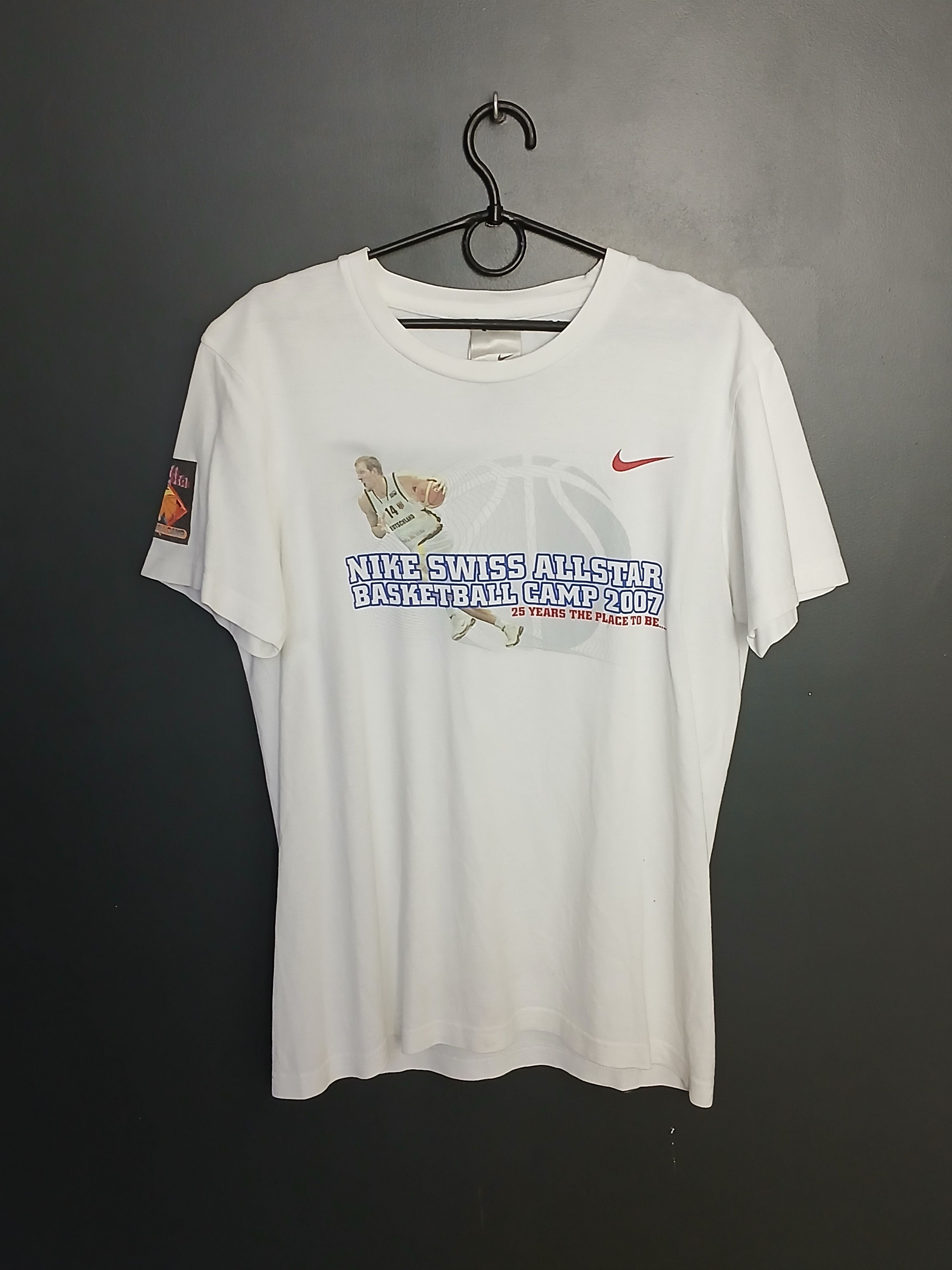 NBA Vintage 2007 Nike NBA Allstars Basketball Camp T-Shirt Size US M / EU 48-50 / 2 - 1 Thumbnail
